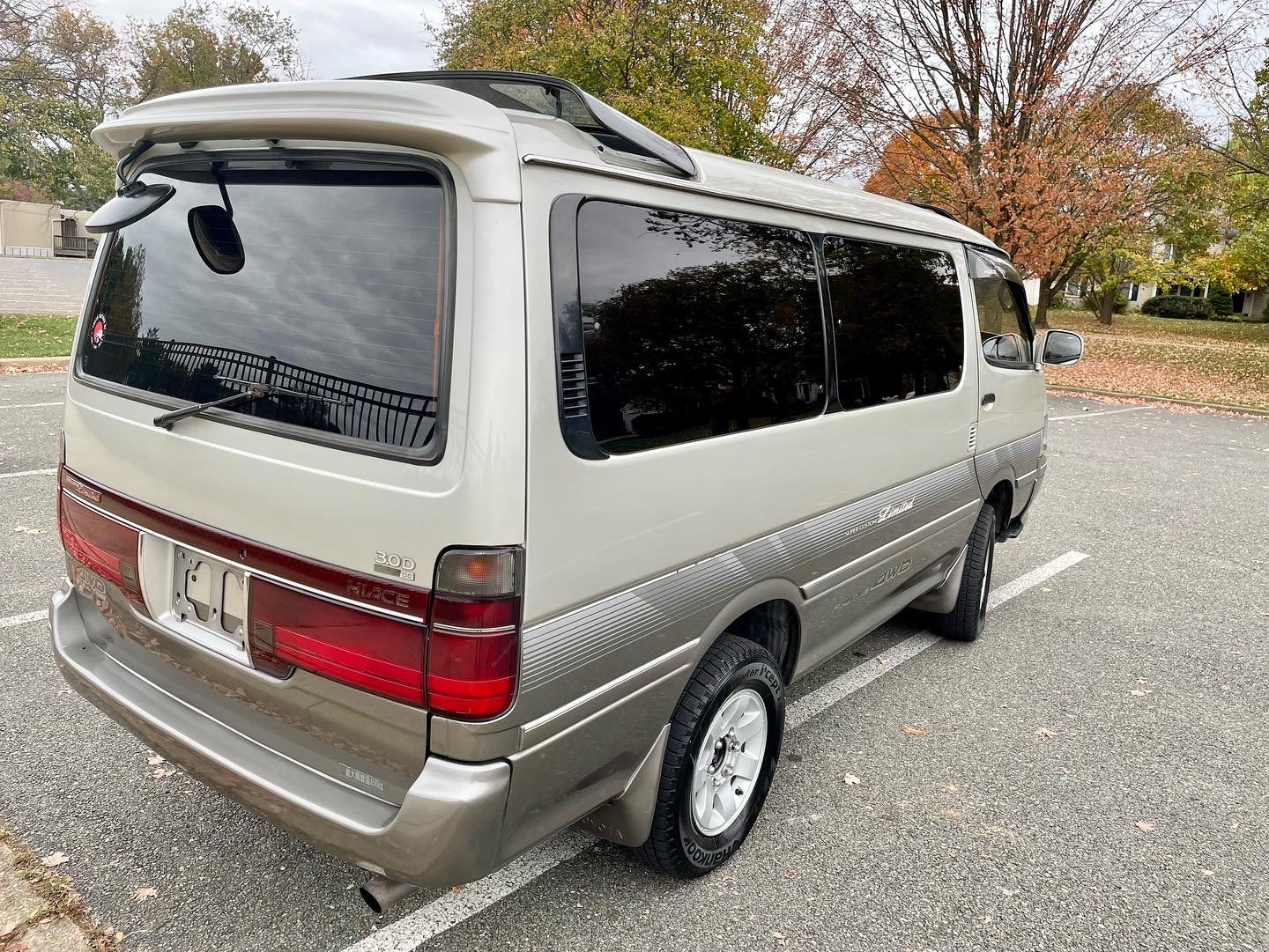 1996 TOYOTA HIACE SUPER CUSTOM LIMITED KZH106