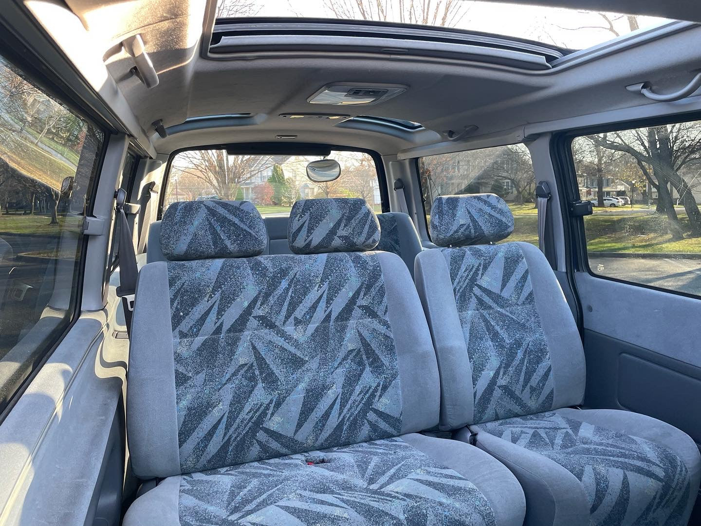 1996 TOYOTA HIACE SUPER CUSTOM G CLUB FIELD EDITION KZH106