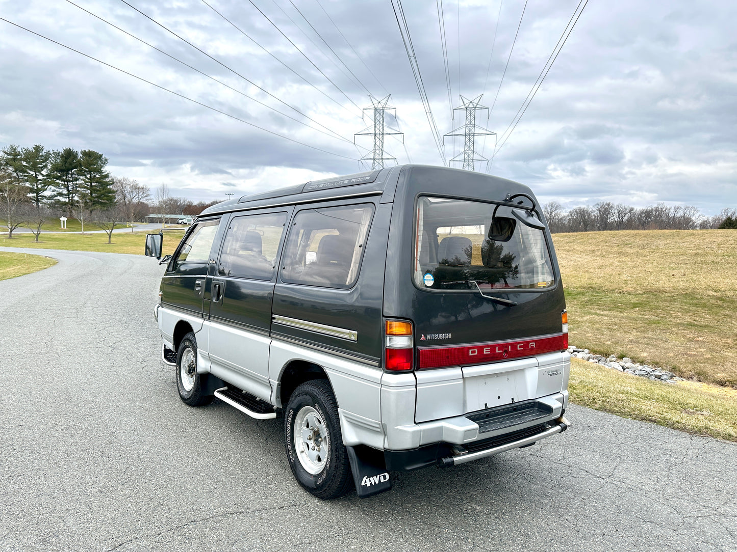 1992 MITSUBISHI DELICA STAR WAGON 4WD SUPER EXCEED P35W