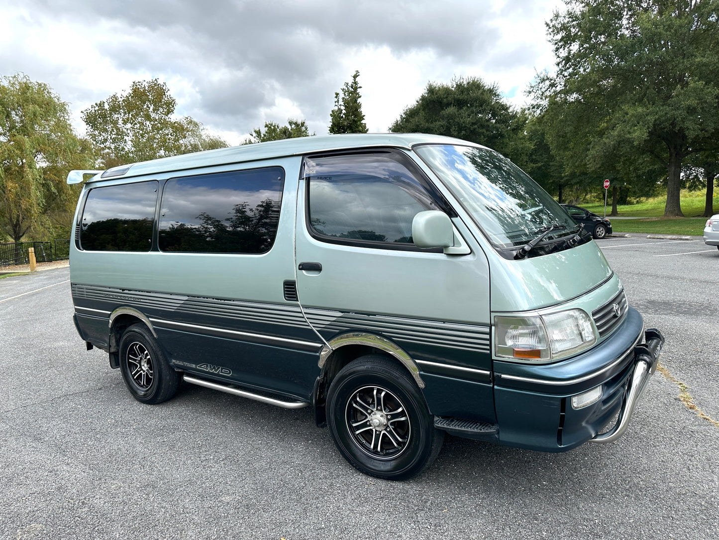 1996 TOYOTA HIACE SUPER CUSTOM KZH106
