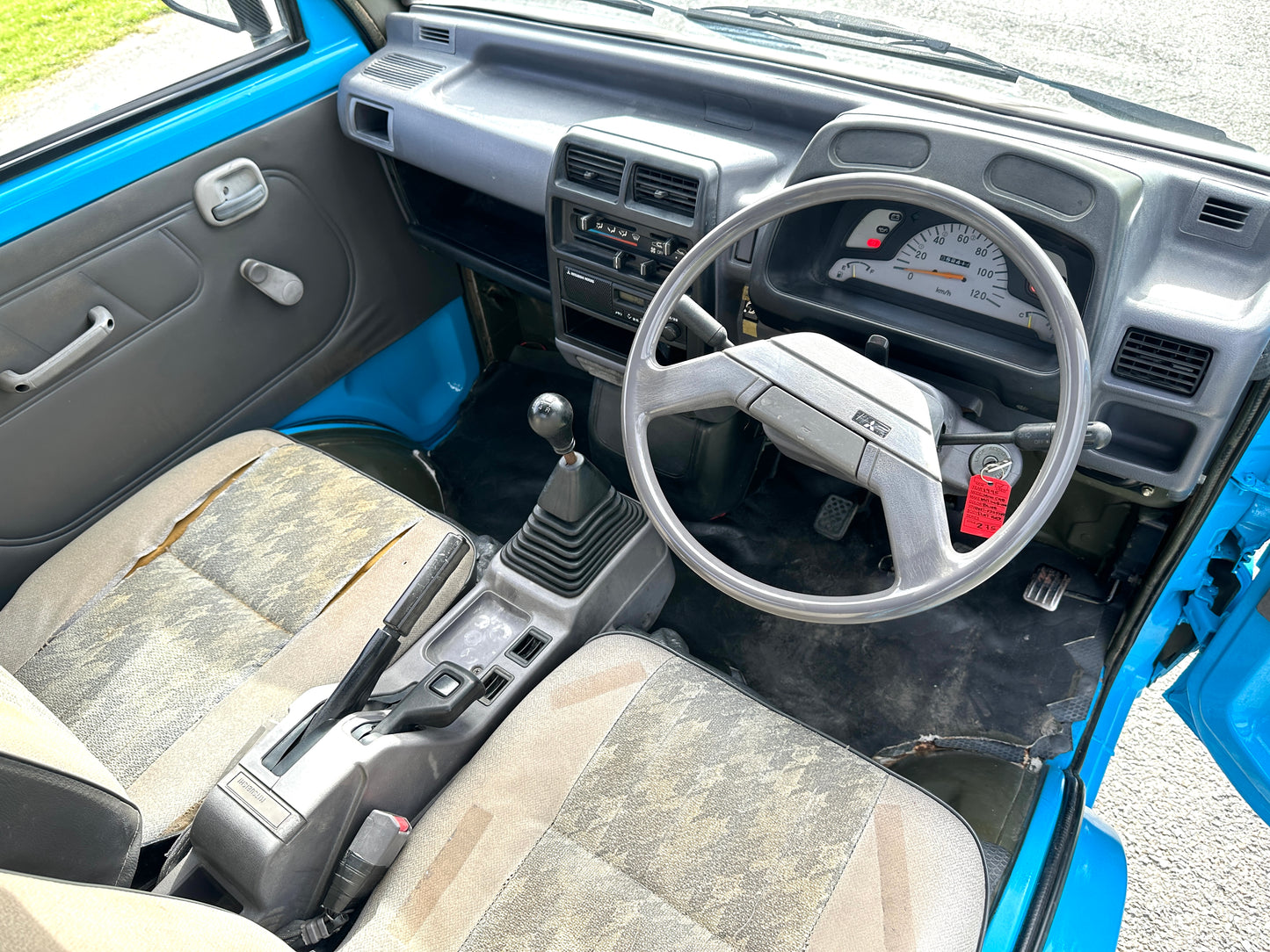 1995 MITSUBISHI MINICAB V-U42T