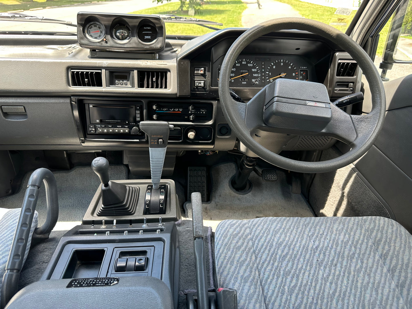 1995 MITSUBISHI DELICA STAR WAGON 4WD P25W