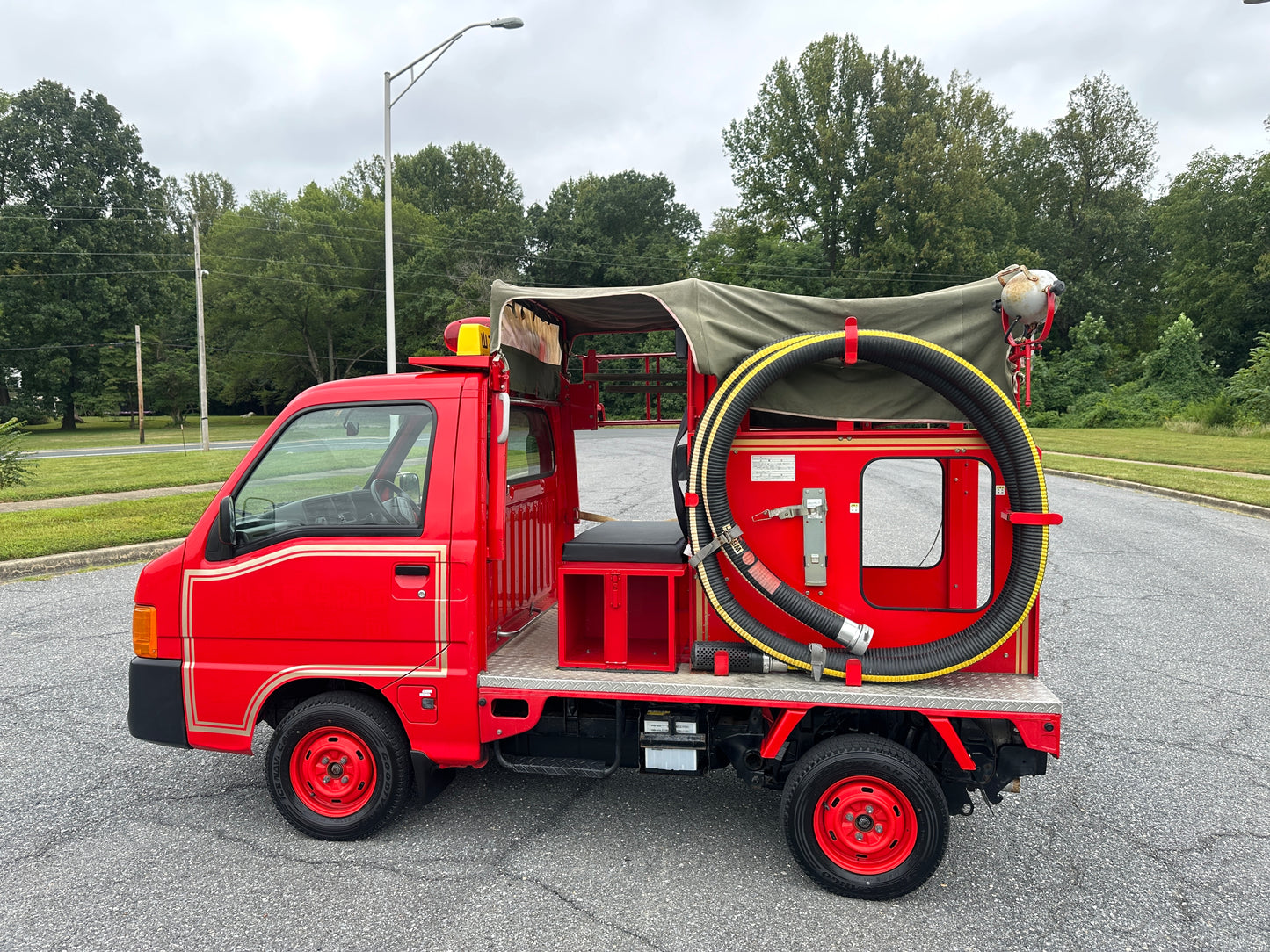 2000 SUBARU SAMBAR FIRE TRUCK 4WD - 7,224 MILES - FUEL INJECTED — LOT#636