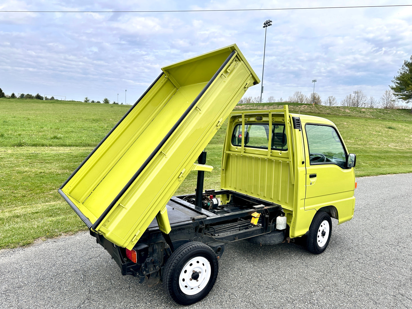 1997 SUBARU SAMBAR V-KS4