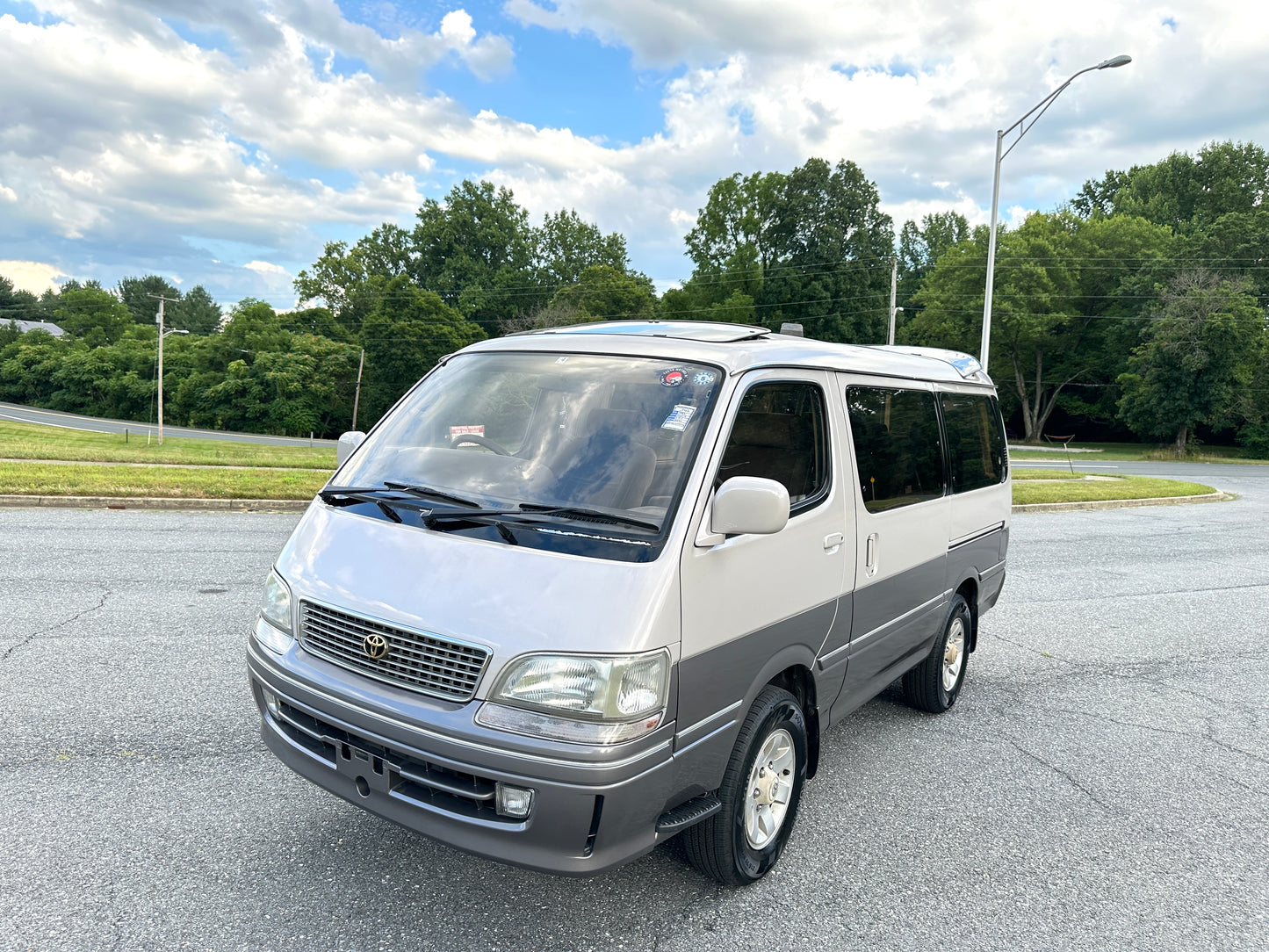 1997 TOYOTA HIACE SUPER CUSTOM LIMITED KZH106