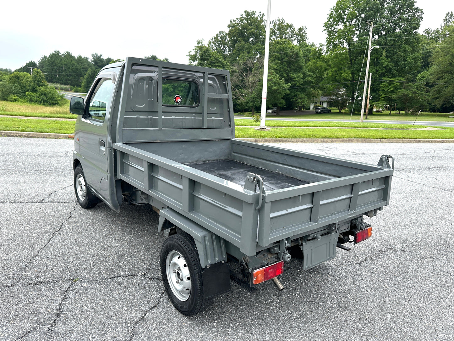 2000 SUZUKI CARRY DUMP 4WD - A/C - FUEL INJECTED & 5-SPEED
