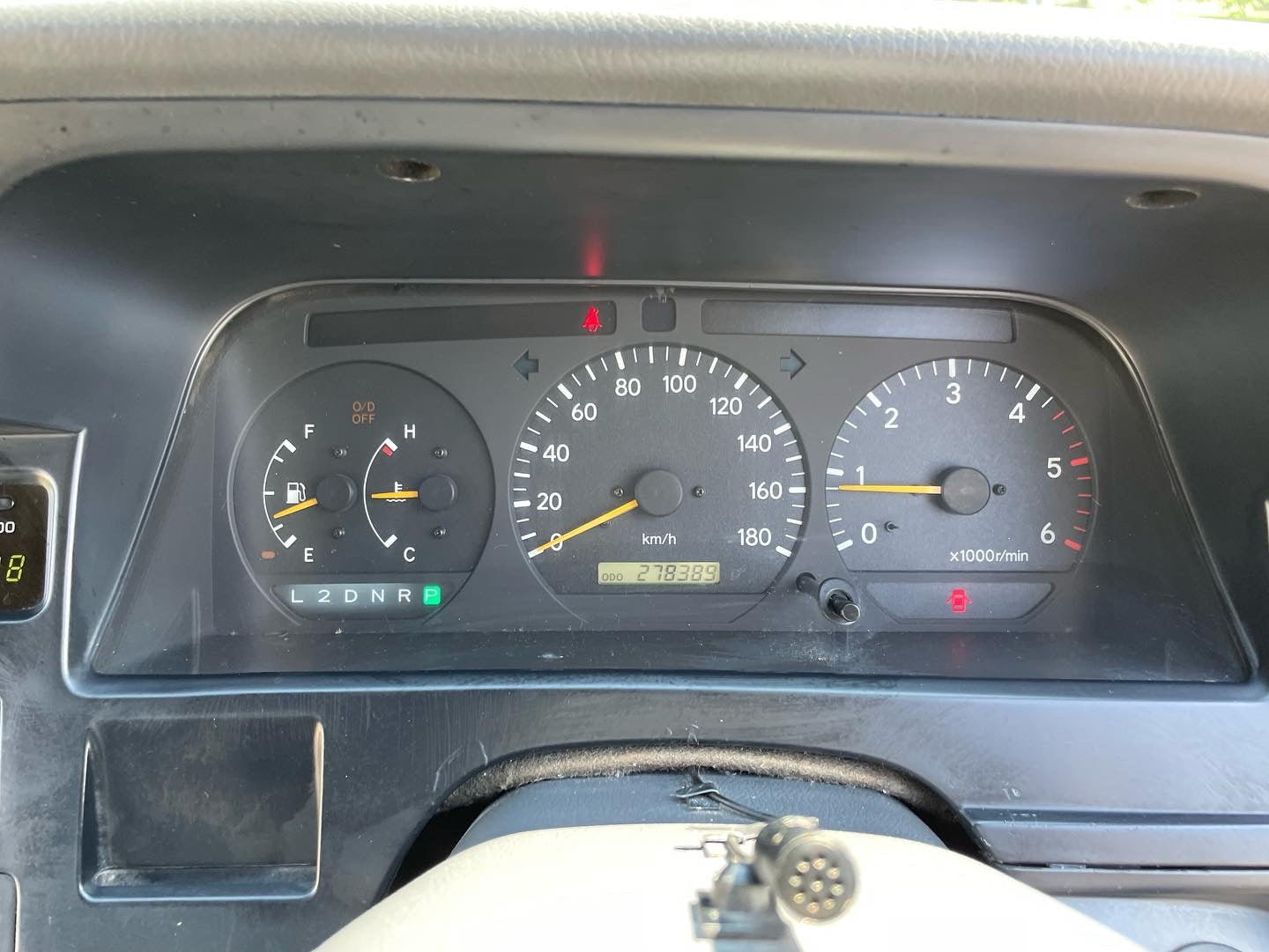 1996 TOYOTA HIACE SUPER CUSTOM G CLUB FIELD EDITION KZH100
