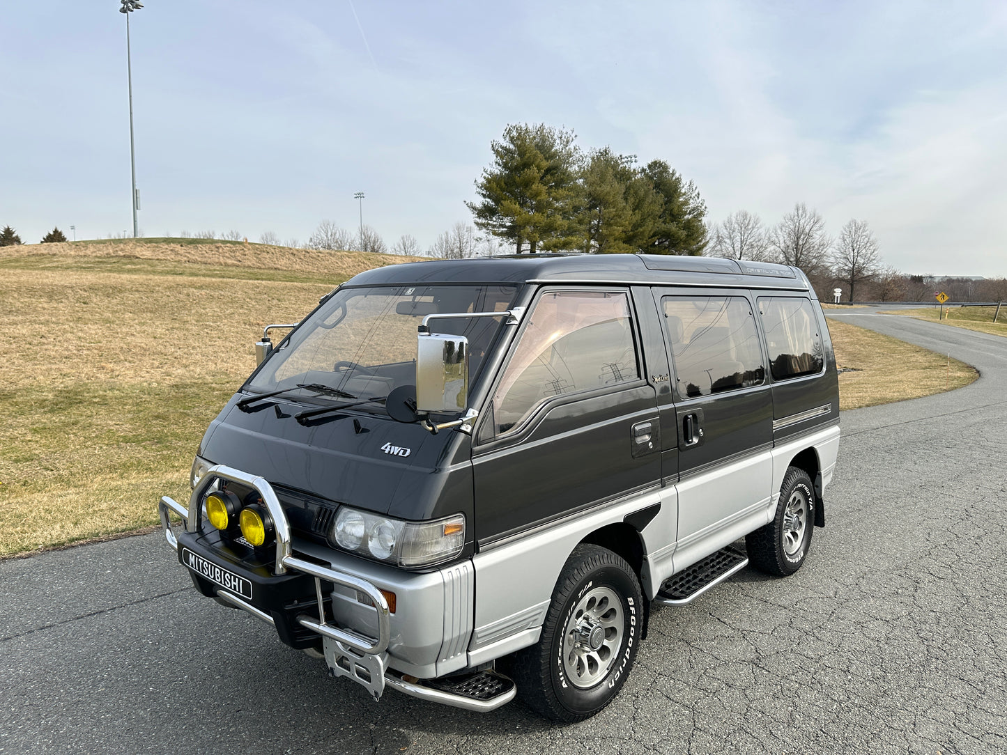 1993 MITSUBISHI DELICA STAR WAGON 4WD SUPER EXCEED P35W