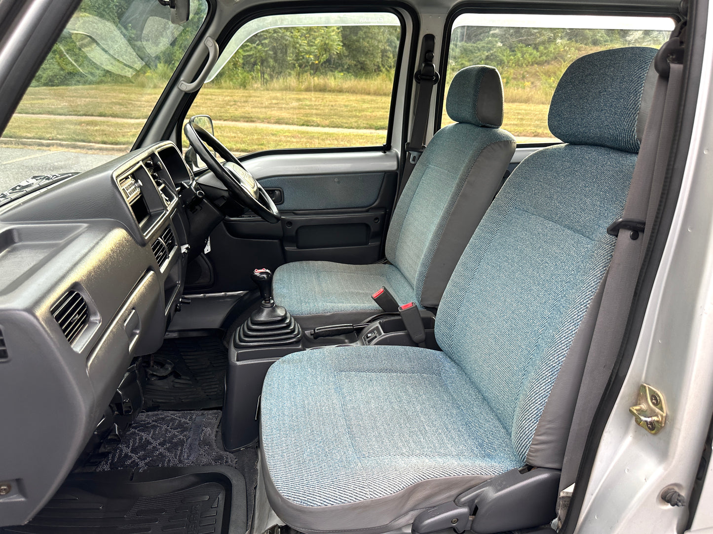 1999 SUBARU SAMBAR DIAS VAN 4WD - A/C - FUEL INJECTION — LOT#619