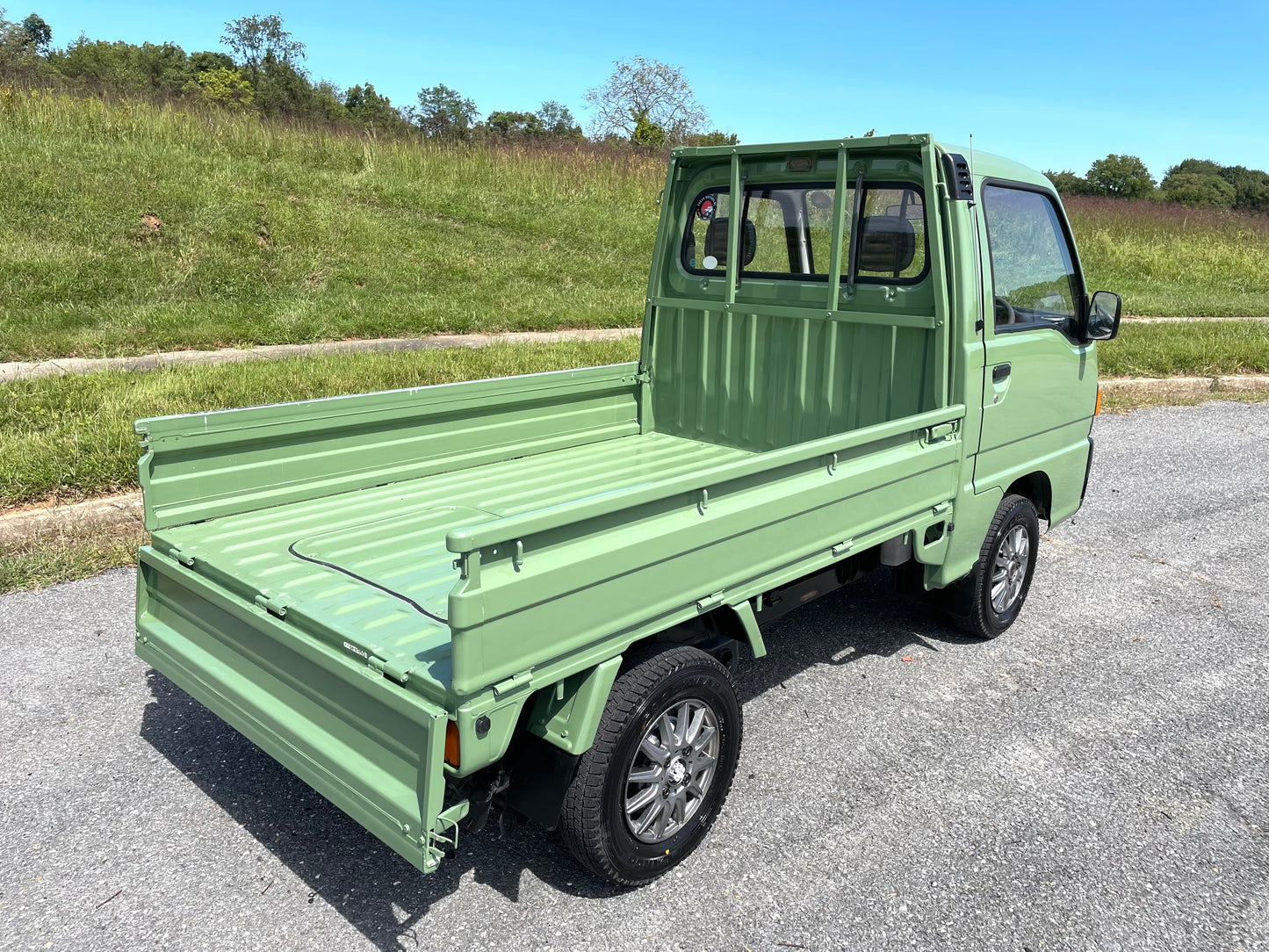 1994 SUBARU SAMBAR V-KS4