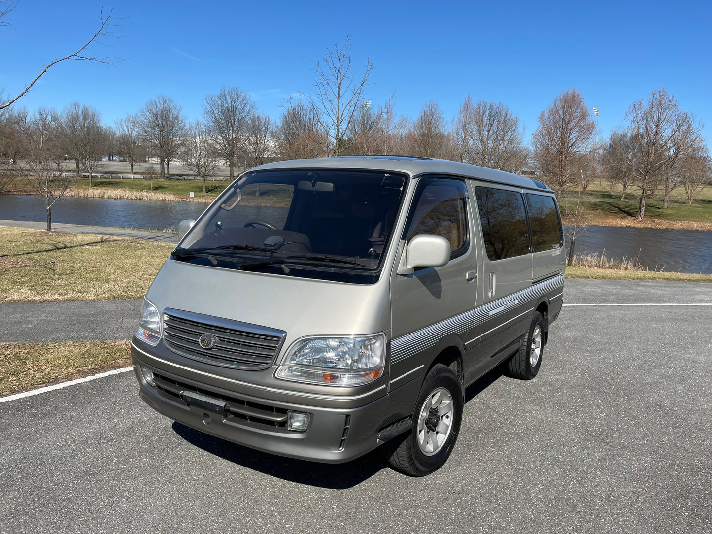 1997 TOYOTA HIACE SUPER CUSTOM LIMITED KZH106