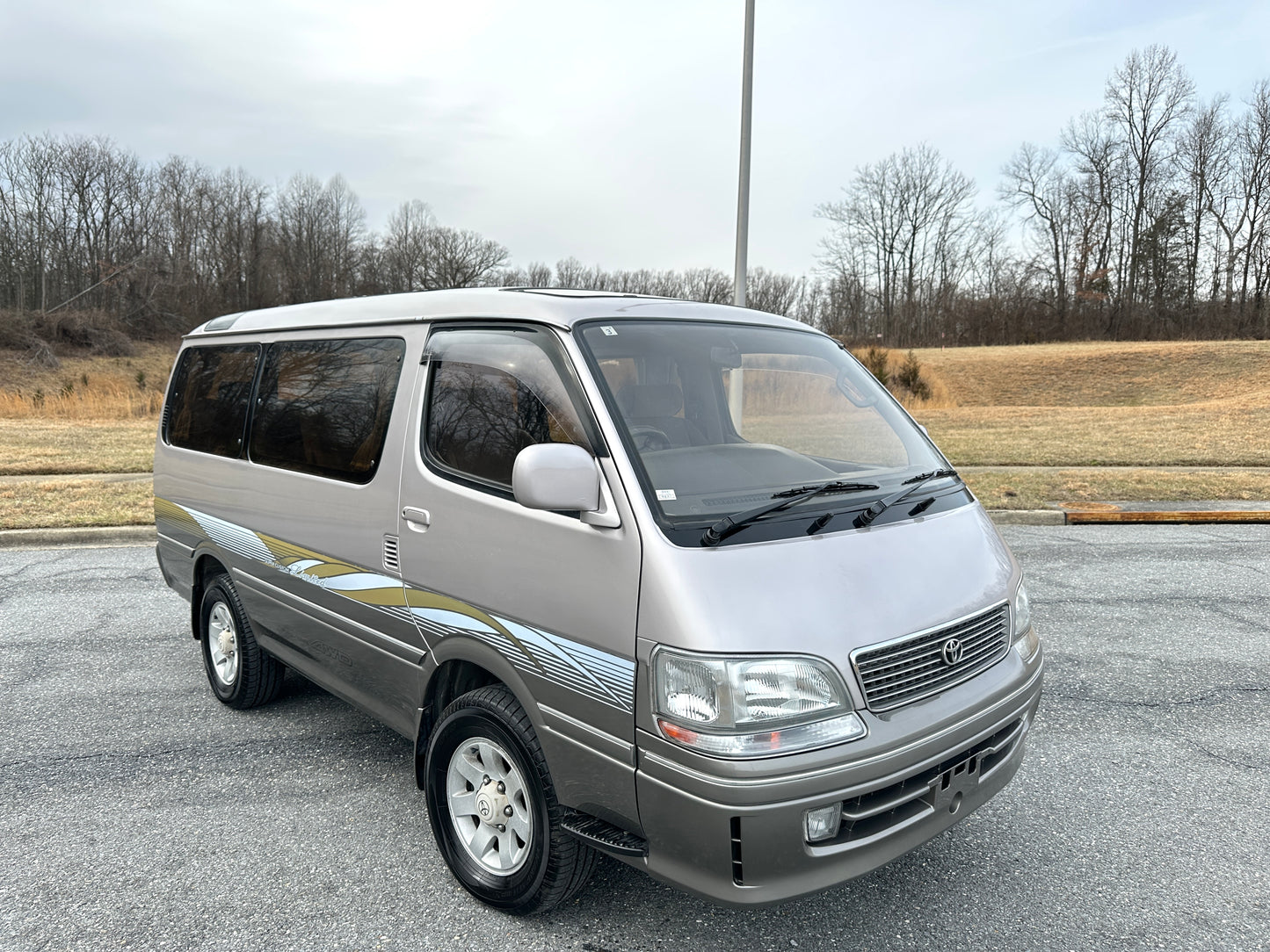 1997 TOYOTA HIACE SUPER CUSTOM LIMITED KZH106