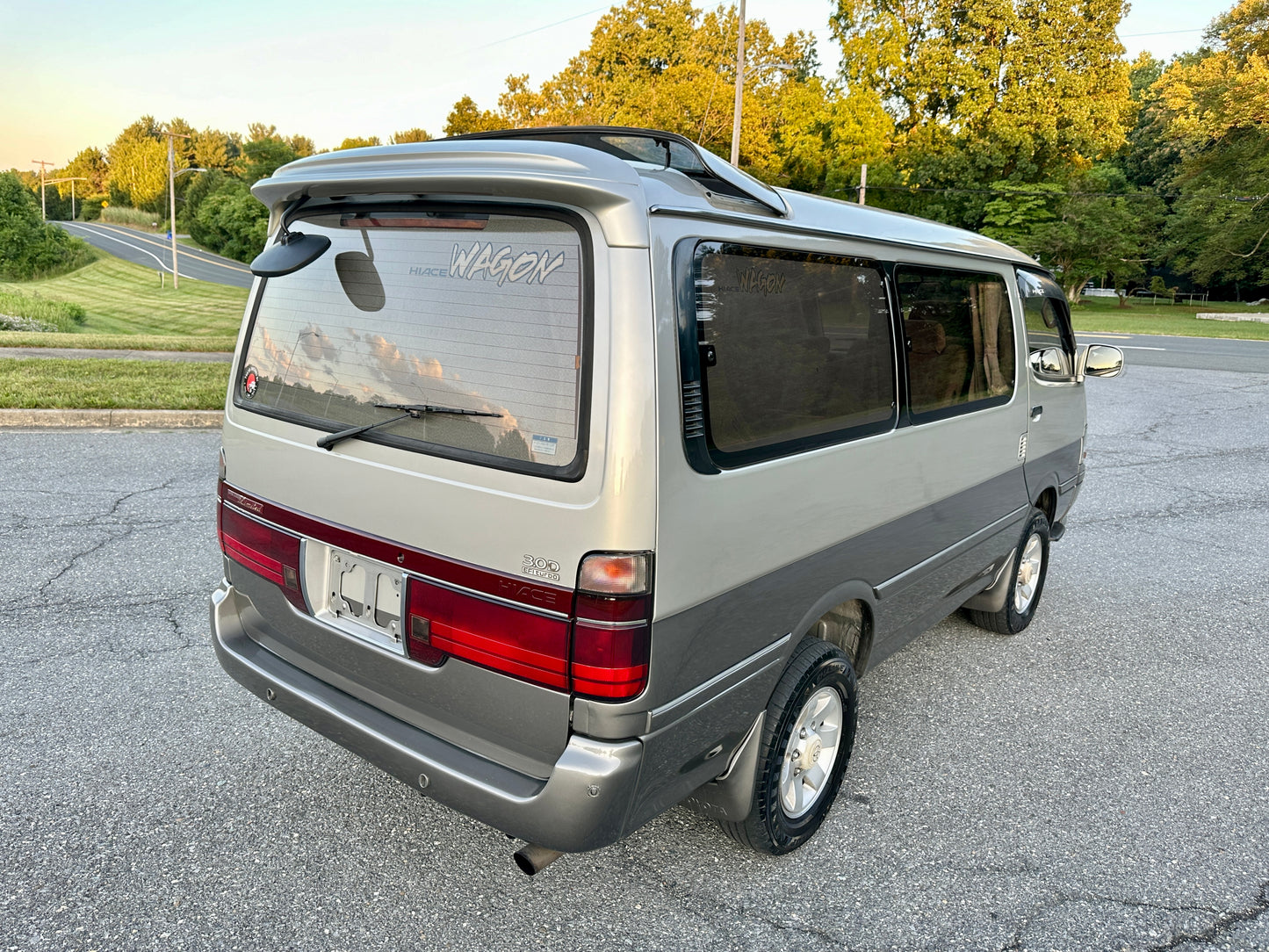 1996 TOYOTA HIACE SUPER CUSTOM KZH106