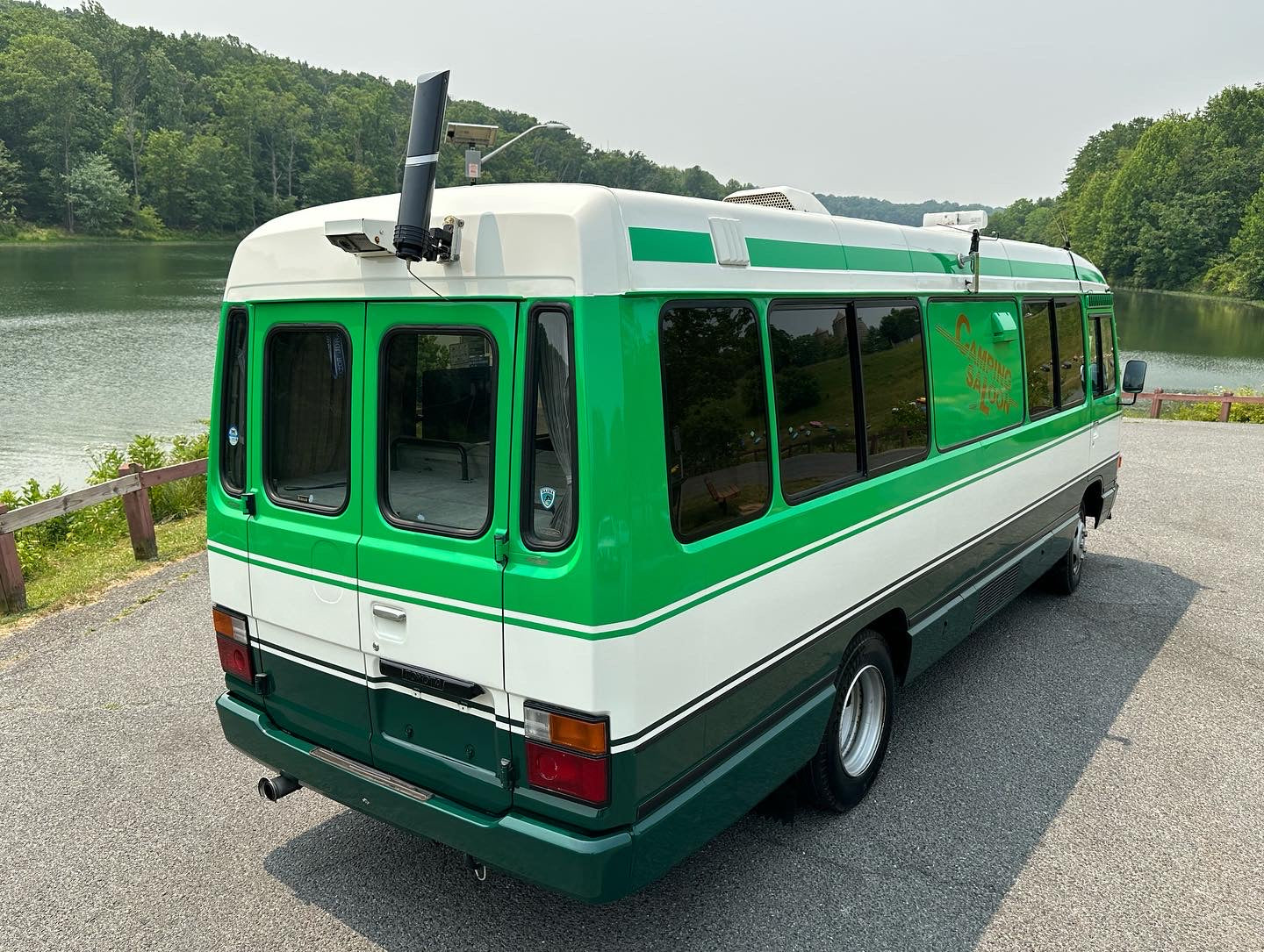 1991 TOYOTA COASTER CAMPING SALOON