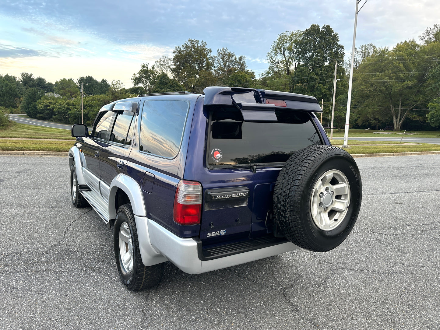 1996 TOYOTA HILUX SURF SSR-G - INTERCOOLED TURBO DIESEL - 4WD — LOT#634