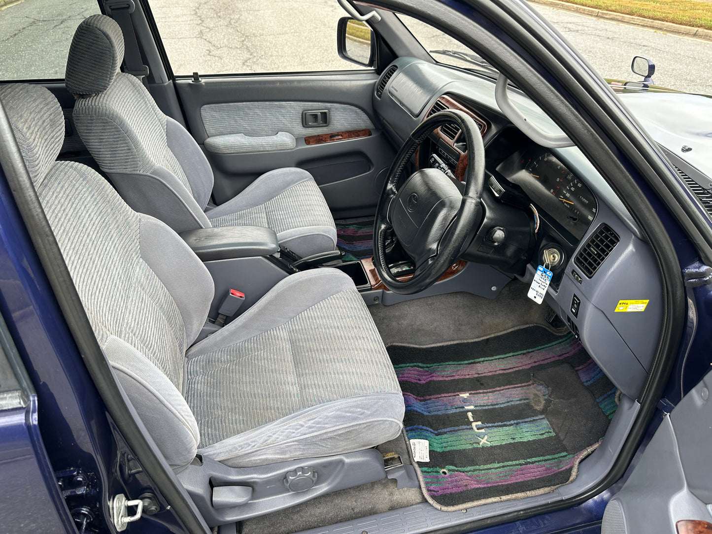 1996 Toyota Hilux Surf SSR-G - 4WD - INTERCOOLED TURBO DIESEL — LOT#655