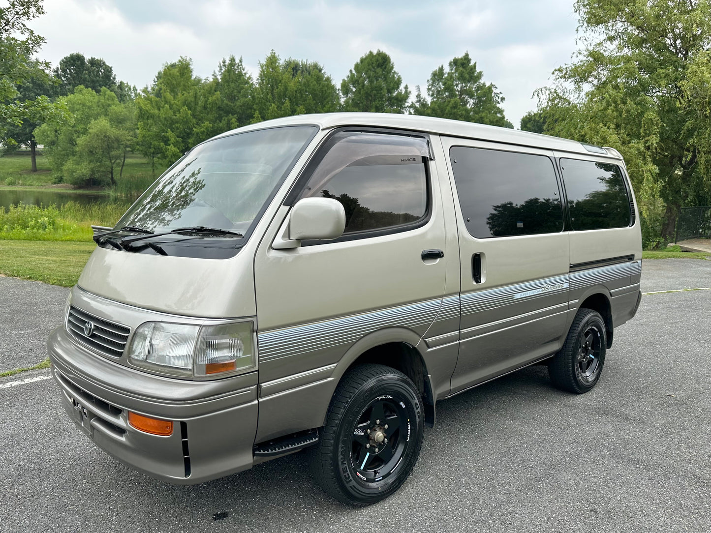 1996 TOYOTA HIACE SUPER CUSTOM LIMITED KZH106