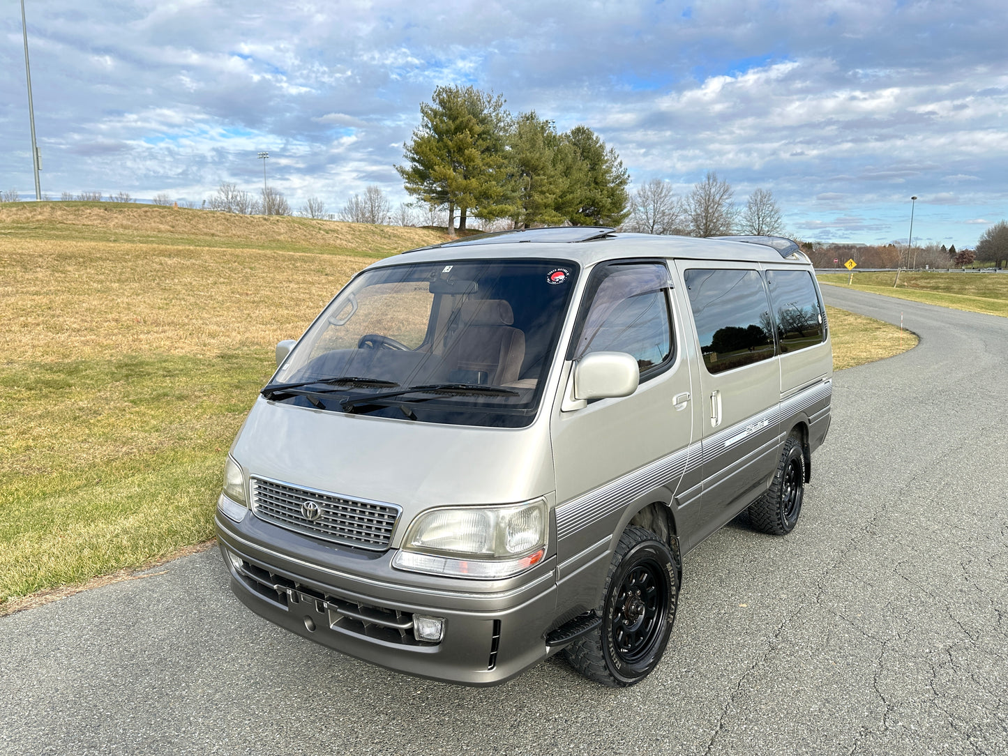 1996 TOYOTA HIACE SUPER CUSTOM LIMITED KZH106