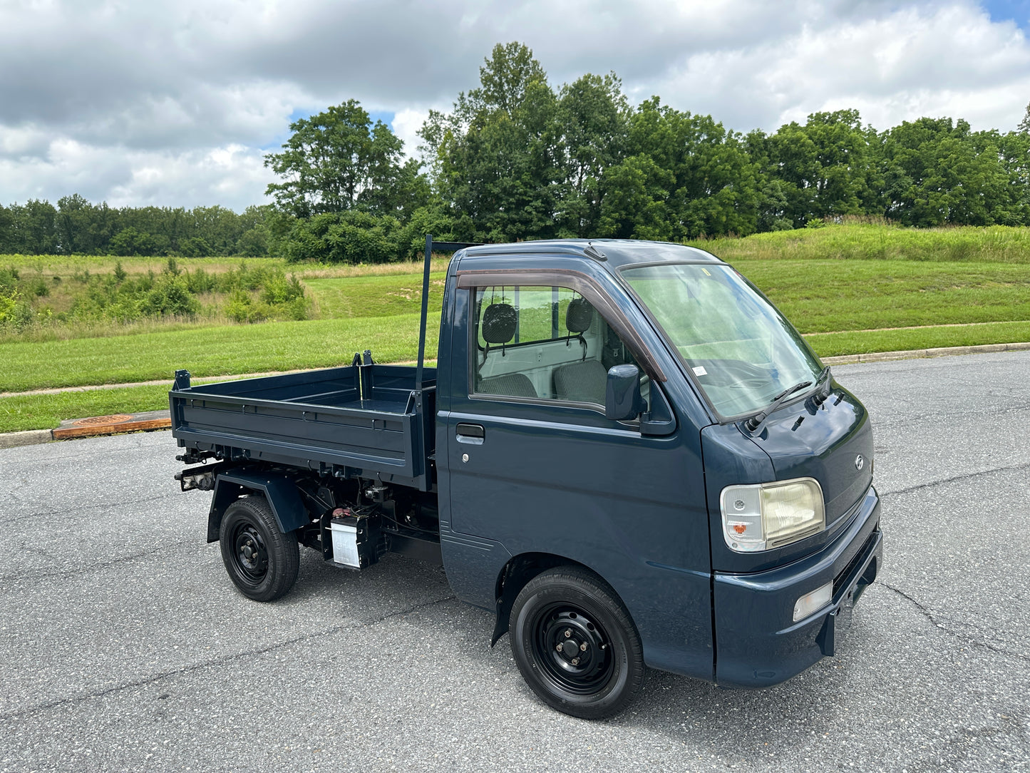 2000 DAIHATSU HIJET 3-WAY DUMP 4WD - A/C - FUEL INJECTION