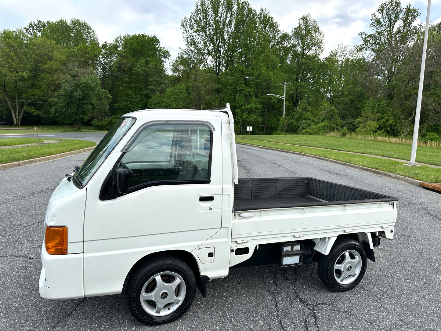 2000 SUBARU SAMBAR GD-TT2