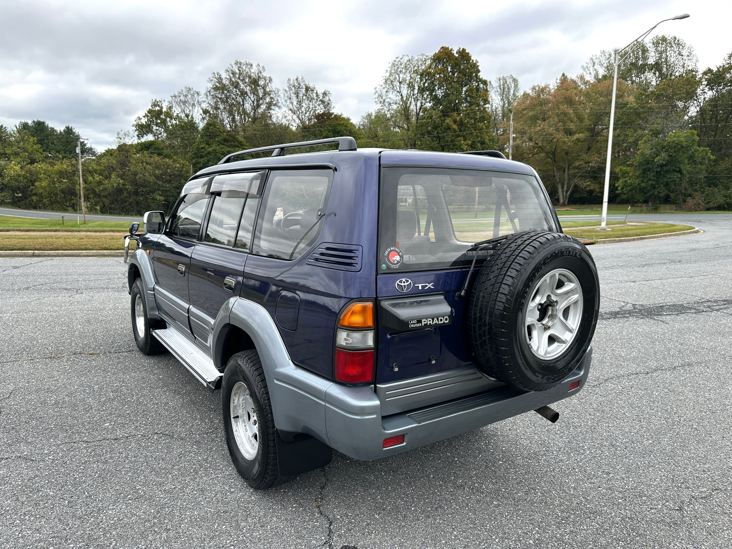 1996 TOYOTA LAND CRUISER PRADO TX 4WD - INTERCOOLED TURBO DIESEL & 5-SPEED MANUAL TRANSMISSION — LOT#535