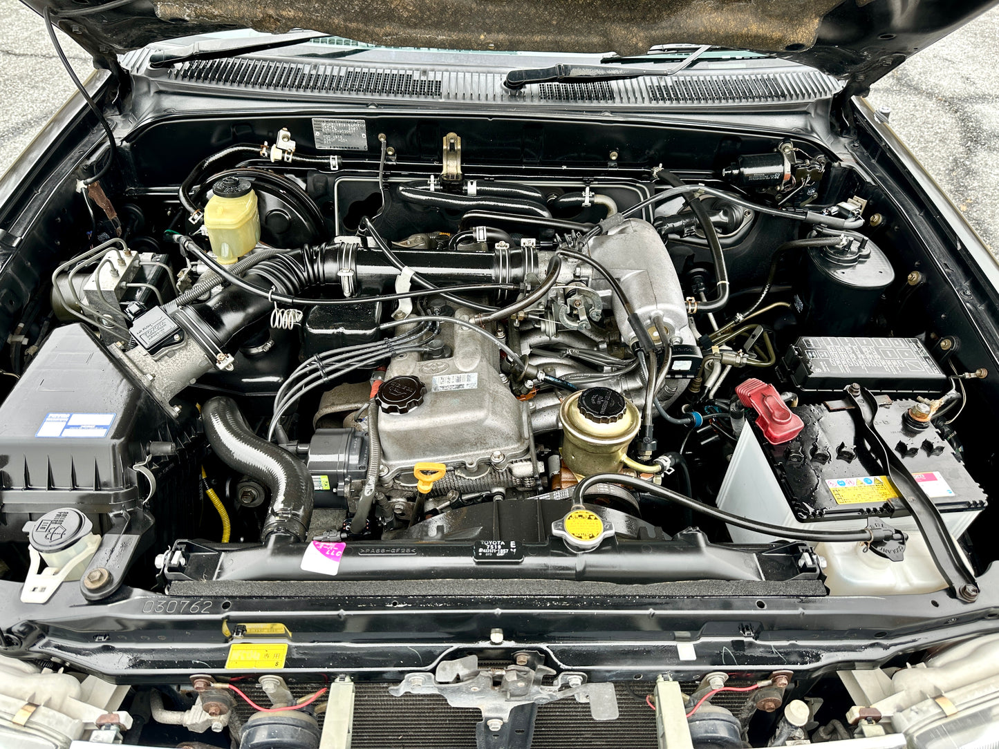 1999 TOYOTA HILUX SURF SSR-X RZN185