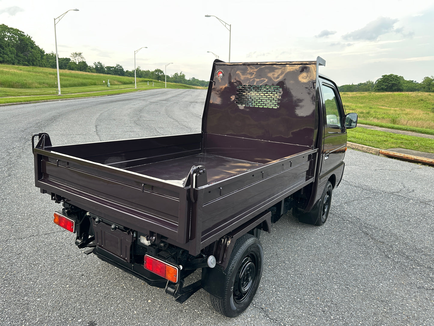 1998 SUZUKI CARRY DUMP 4WD - A/C — LOT#574