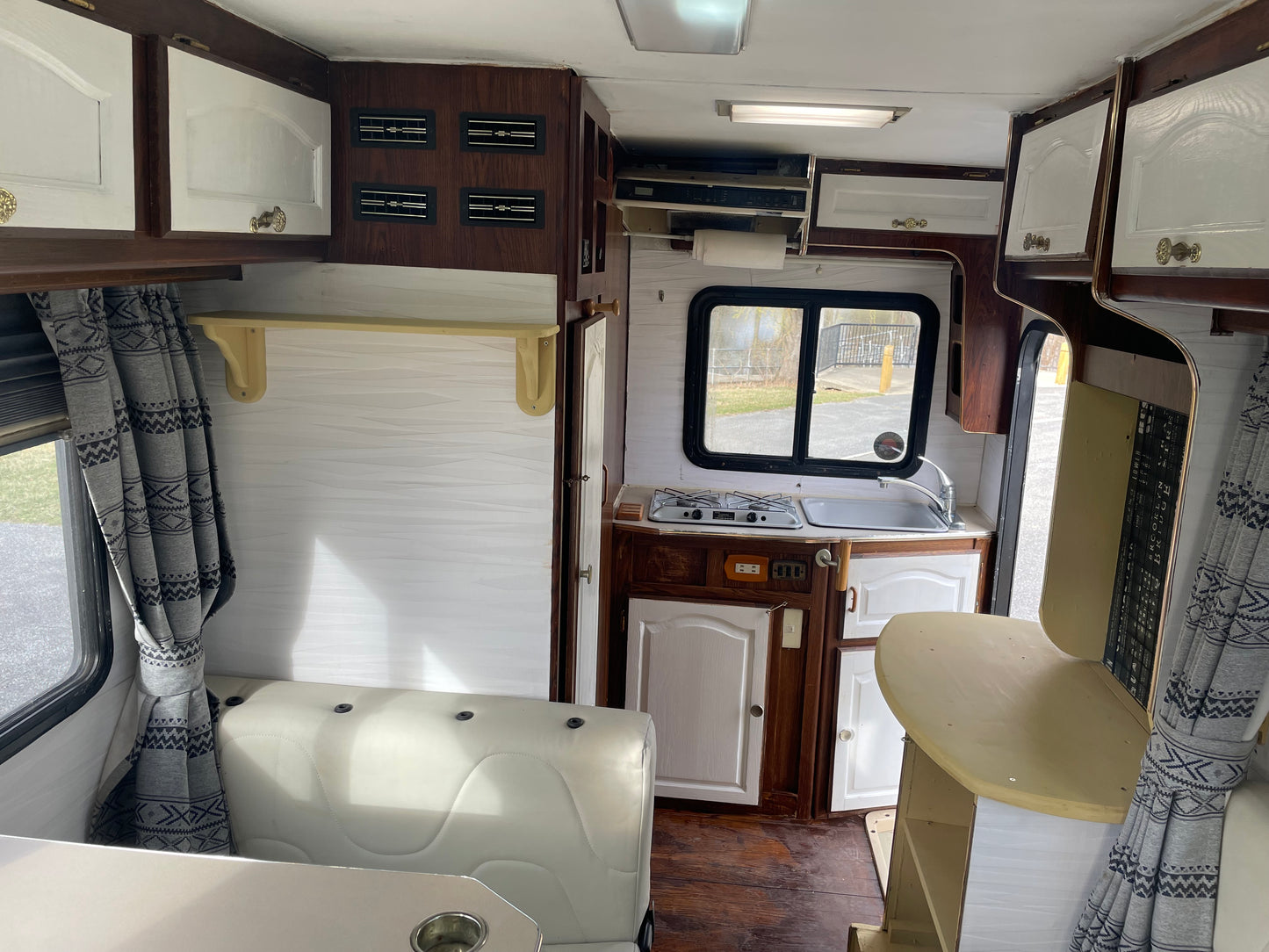 1997 ISUZU ELF 150 CAMPER BY YOKOHAMA MOTOR SALES, INC