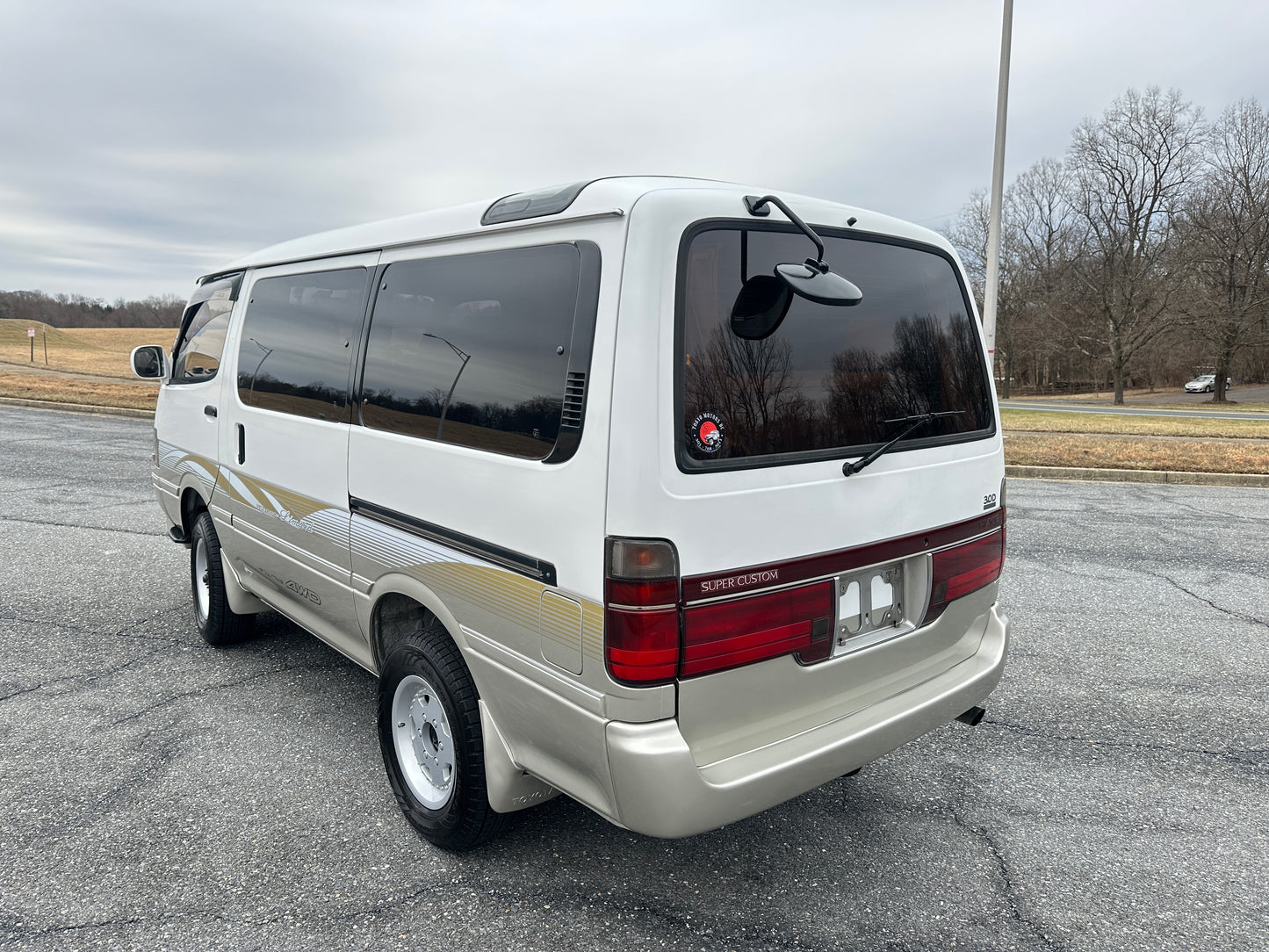 1995 TOYOTA HIACE SUPER CUSTOM KZH106