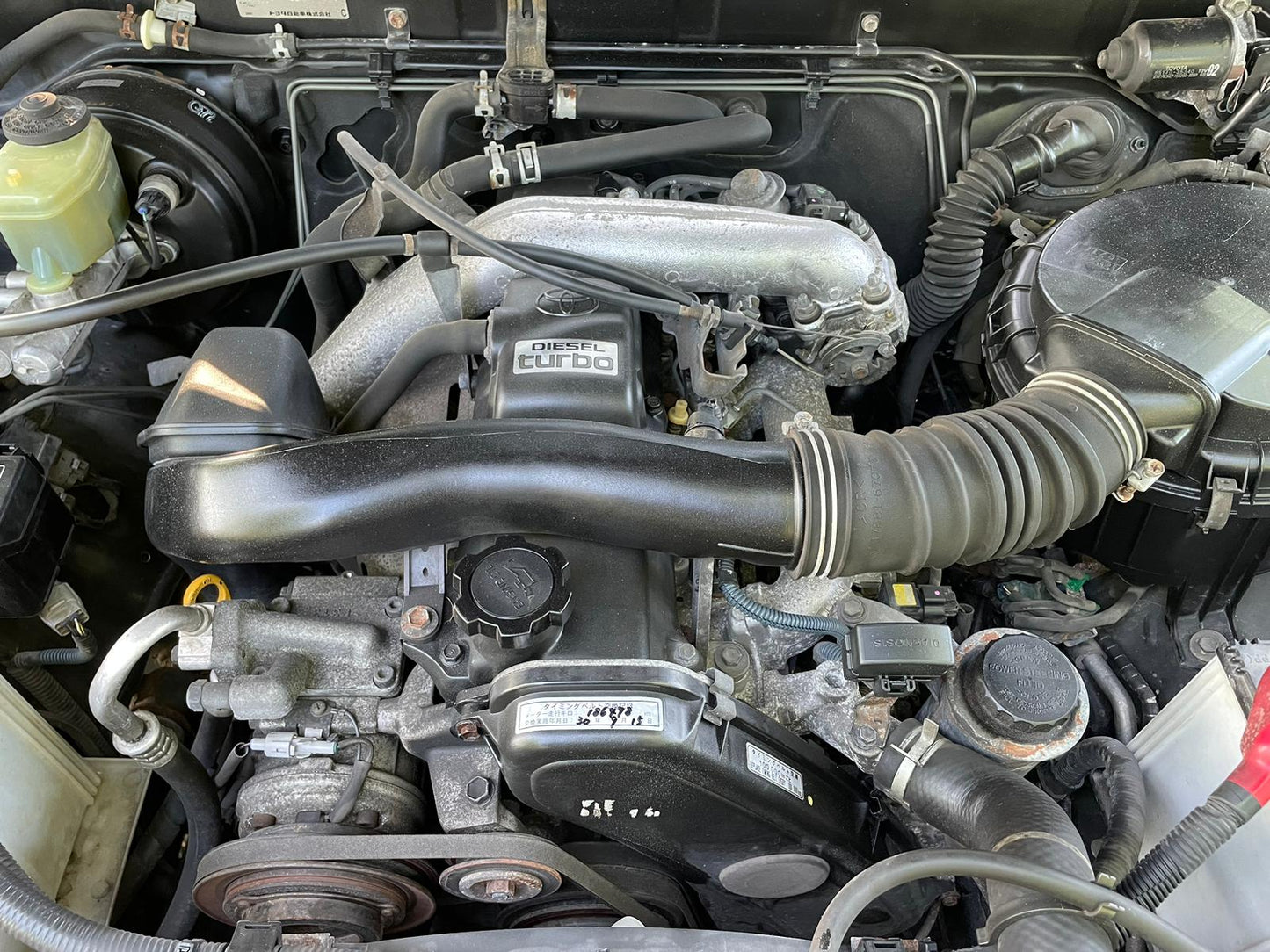 1997 Toyota Hilux Surf KZN185 SSR-X LIMITED
