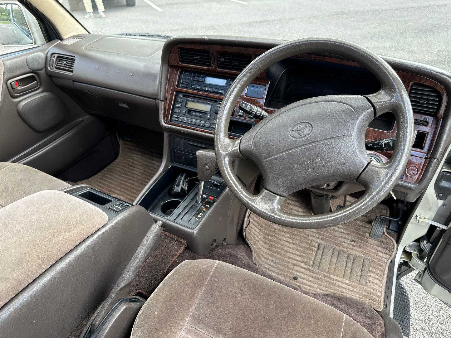 1996 TOYOTA HIACE SUPER CUSTOM LIMITED KZH106