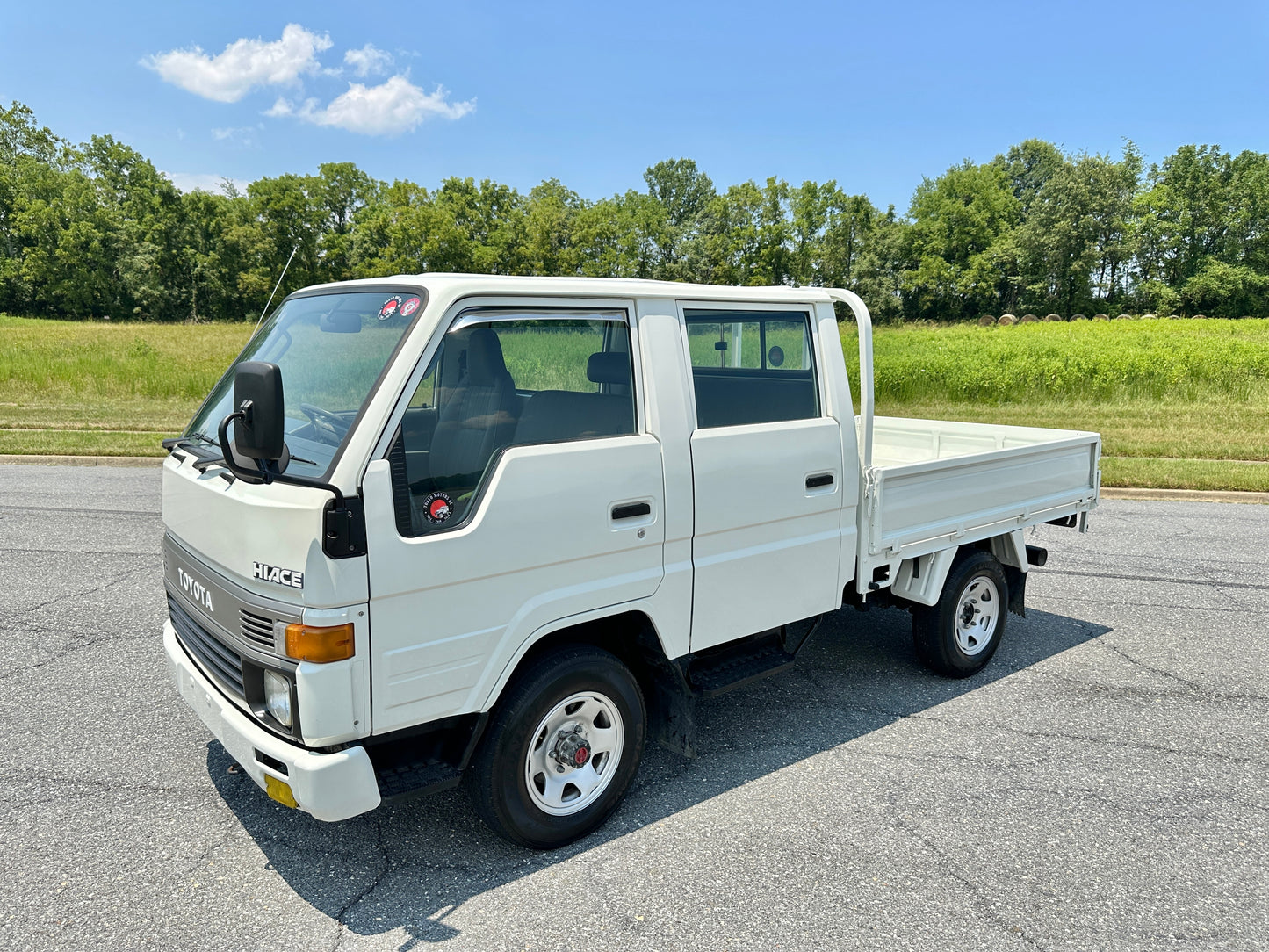 1993 TOYOTA HIACE LH95 DOUBLE-CAB TRUCK