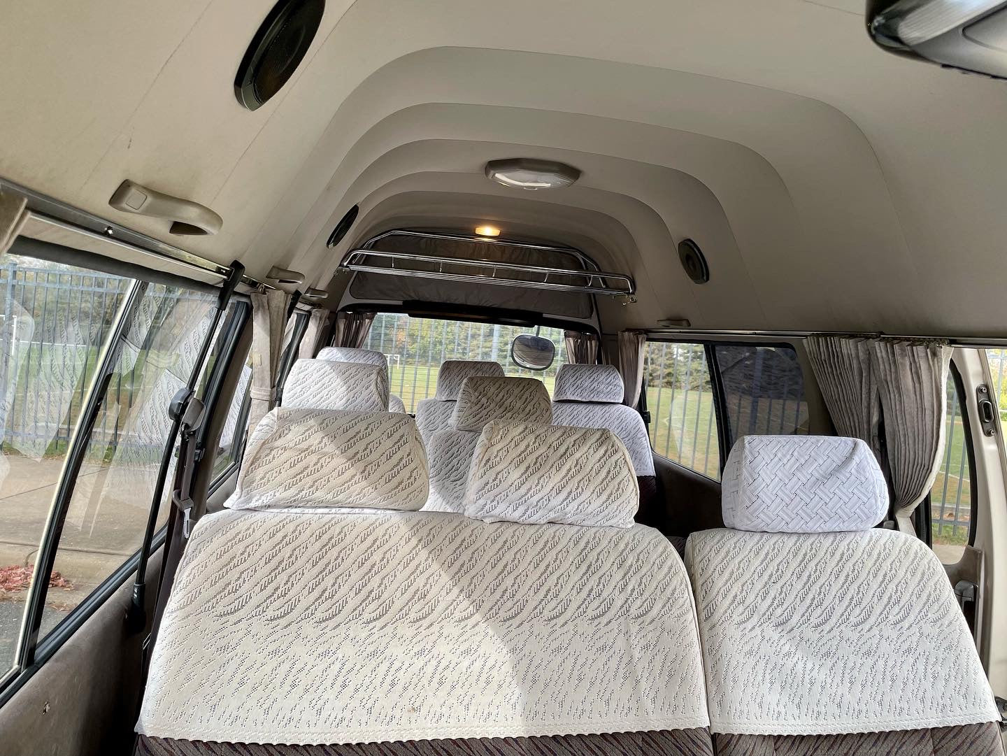 1995 TOYOTA HIACE GRAND CABIN G KZH120