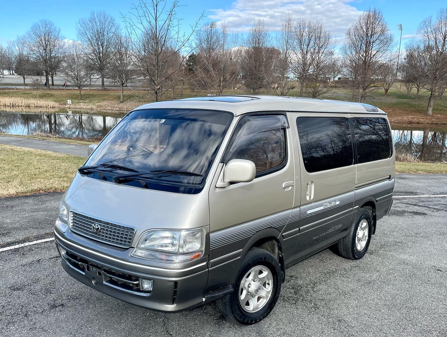 1996 TOYOTA HIACE SUPER CUSTOM LIMITED KZH106