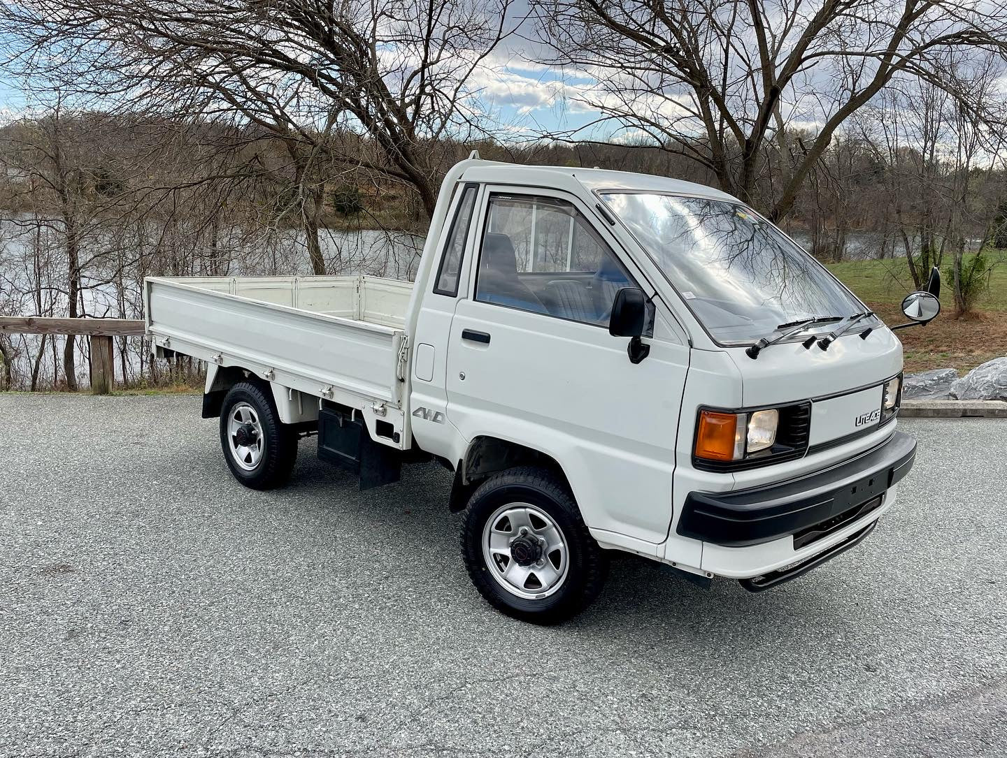 1990 TOYOTA LITEACE YM60