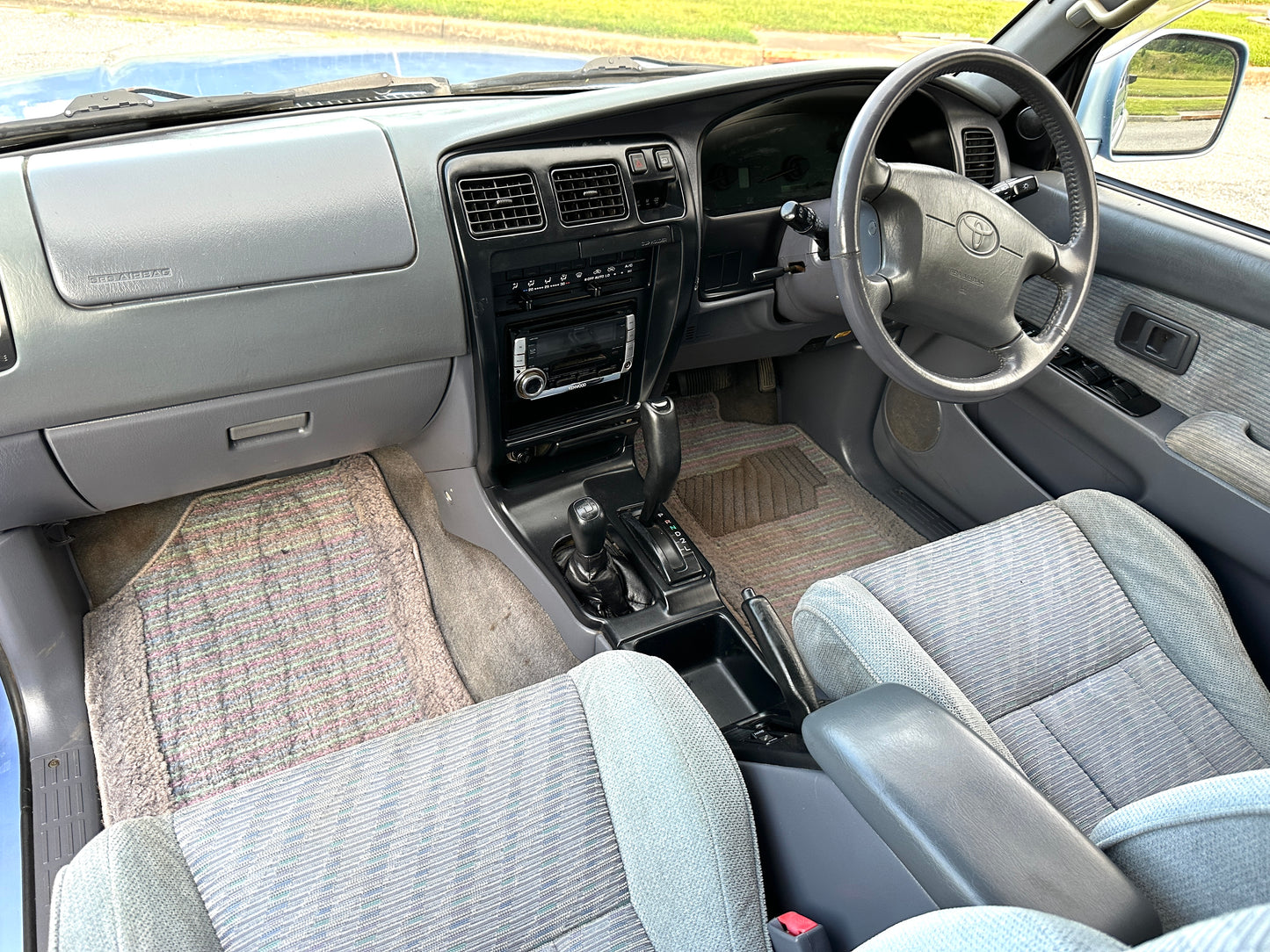 1998 TOYOTA HILUX SURF SSR-G VZN185 — V6 Gasoline - 98k Miles — LOT#607