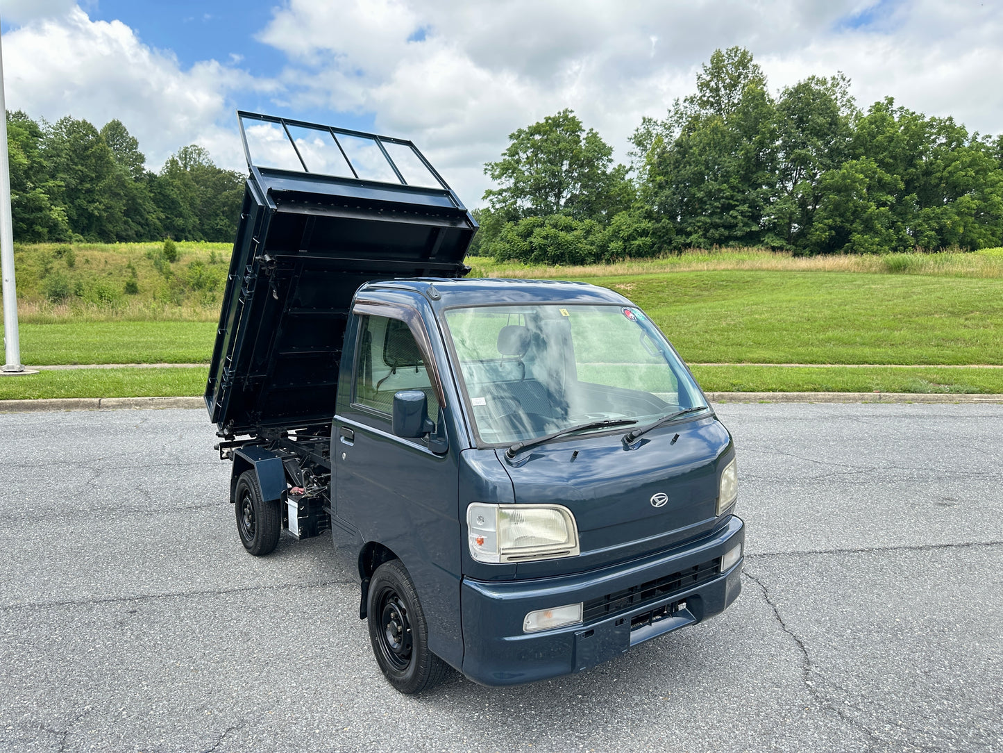 2000 DAIHATSU HIJET 3-WAY DUMP 4WD - A/C - FUEL INJECTION