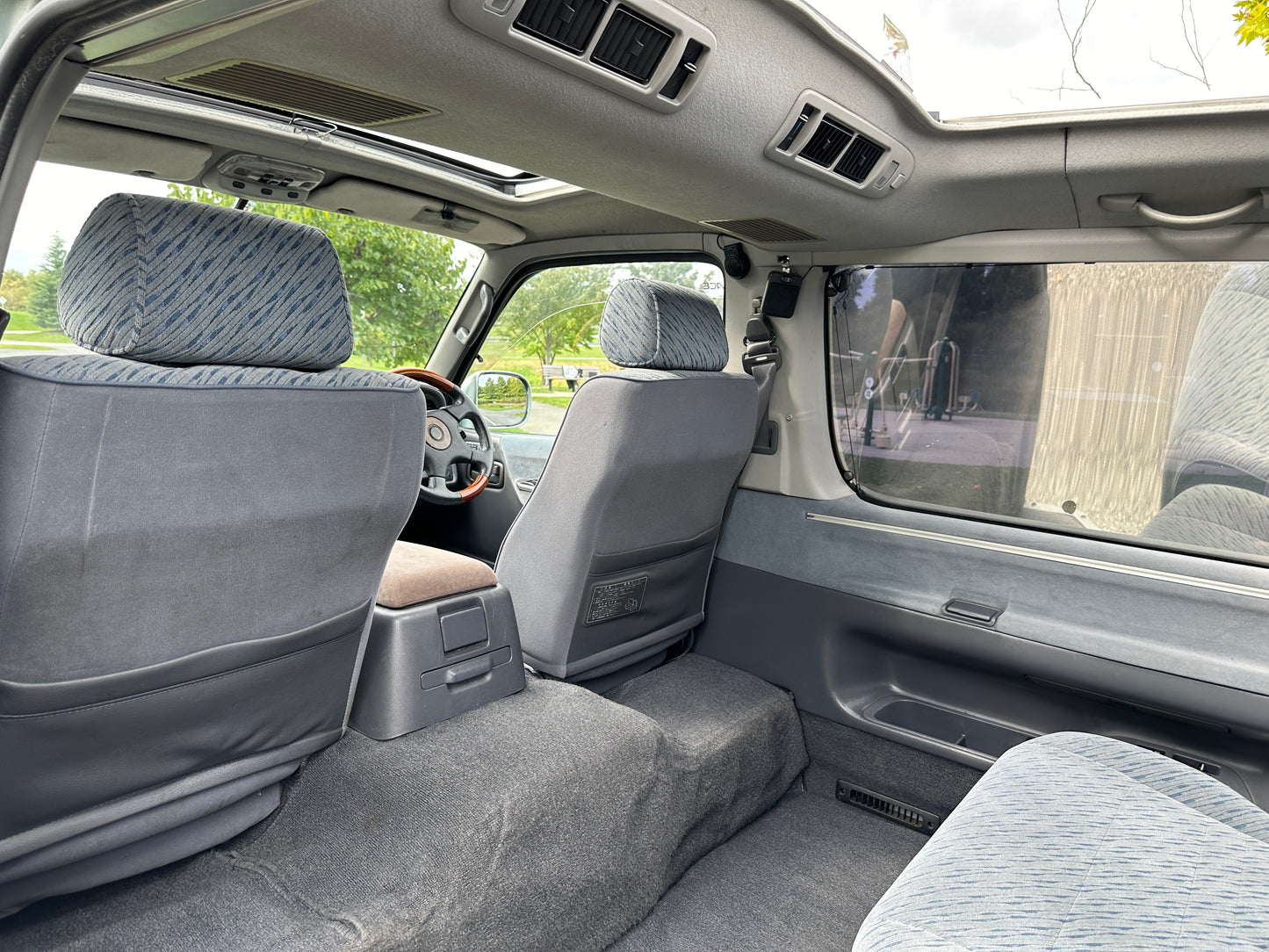 1996 TOYOTA HIACE SUPER CUSTOM KZH106