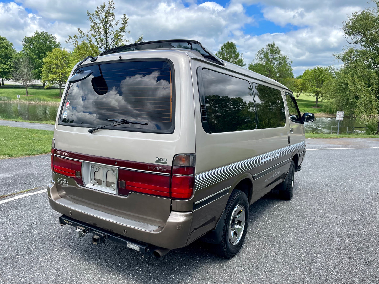 1996 TOYOTA HIACE SUPER CUSTOM KZH106