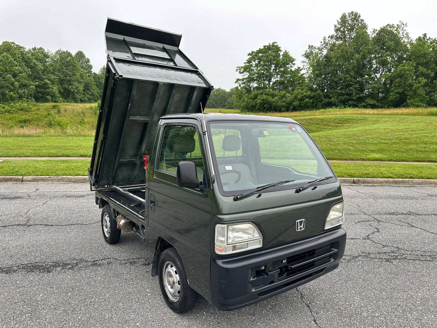 1998 HONDA ACTY DUMP 4WD - DIFF LOCK & 5-SPEED