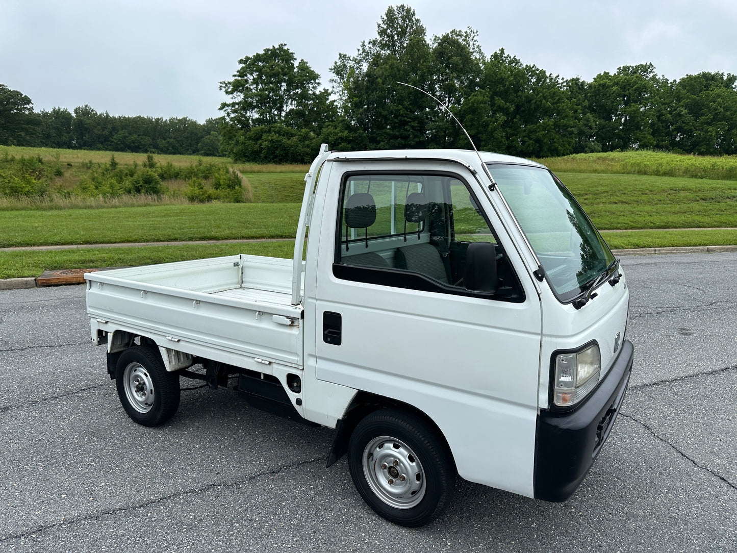 1996 HONDA ACTY SDX 4WD & 5-Speed — LOT#549