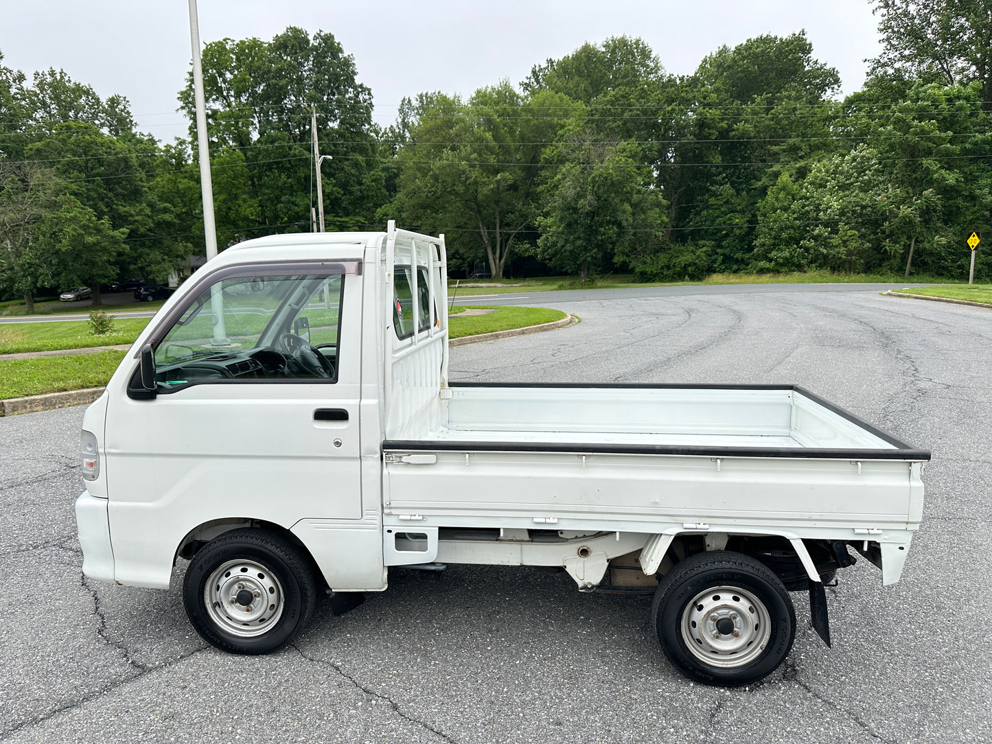 2000 DAIHATSU HIJET 4WD - A/C - FUEL INJECTED