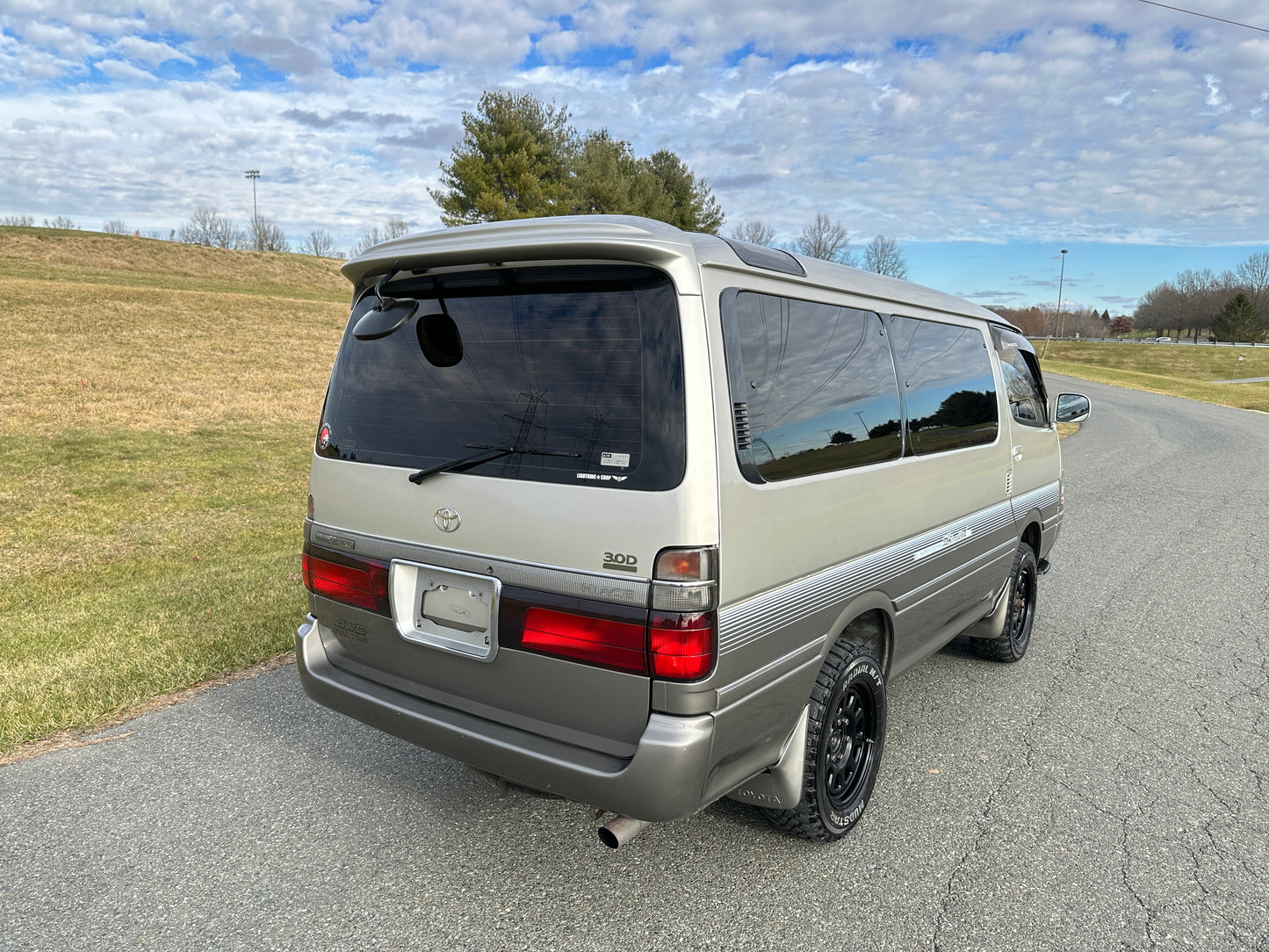 1996 TOYOTA HIACE SUPER CUSTOM LIMITED KZH106