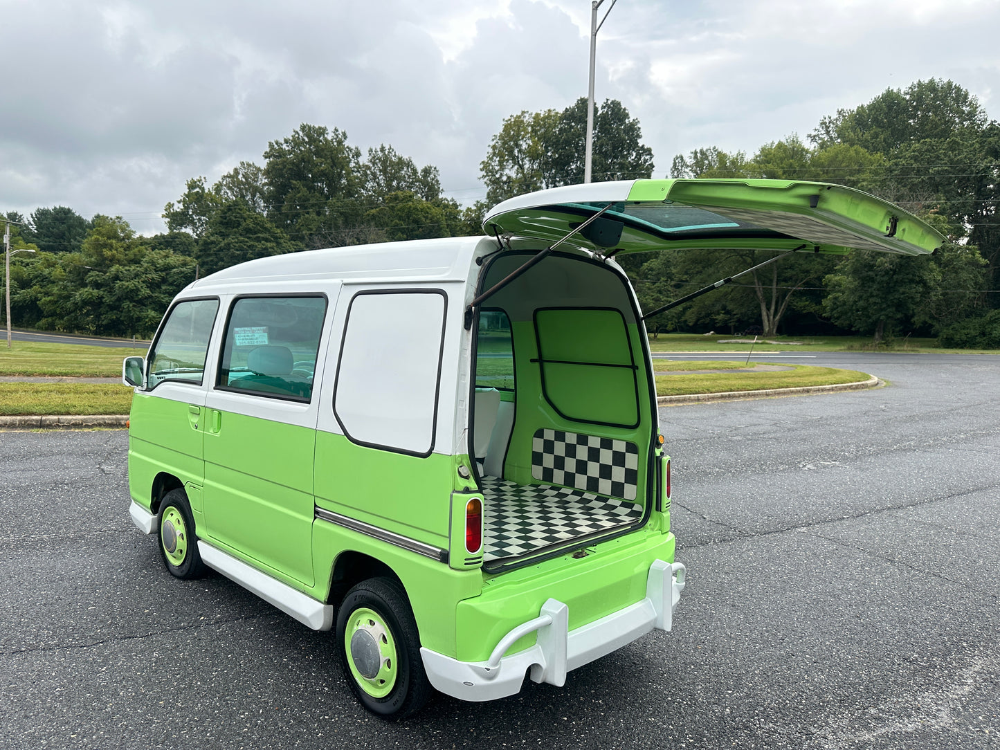 1998 SUBARU SAMBAR DIAS 4WD — LOT#642