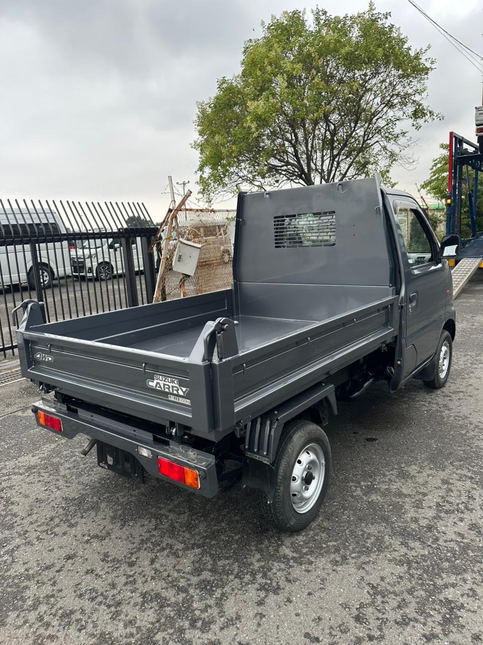 2000 SUZUKI CARRY DUMP TRUCK GD- 4WD - FUEL INJECTED - A/C — CUSTOM PAINT