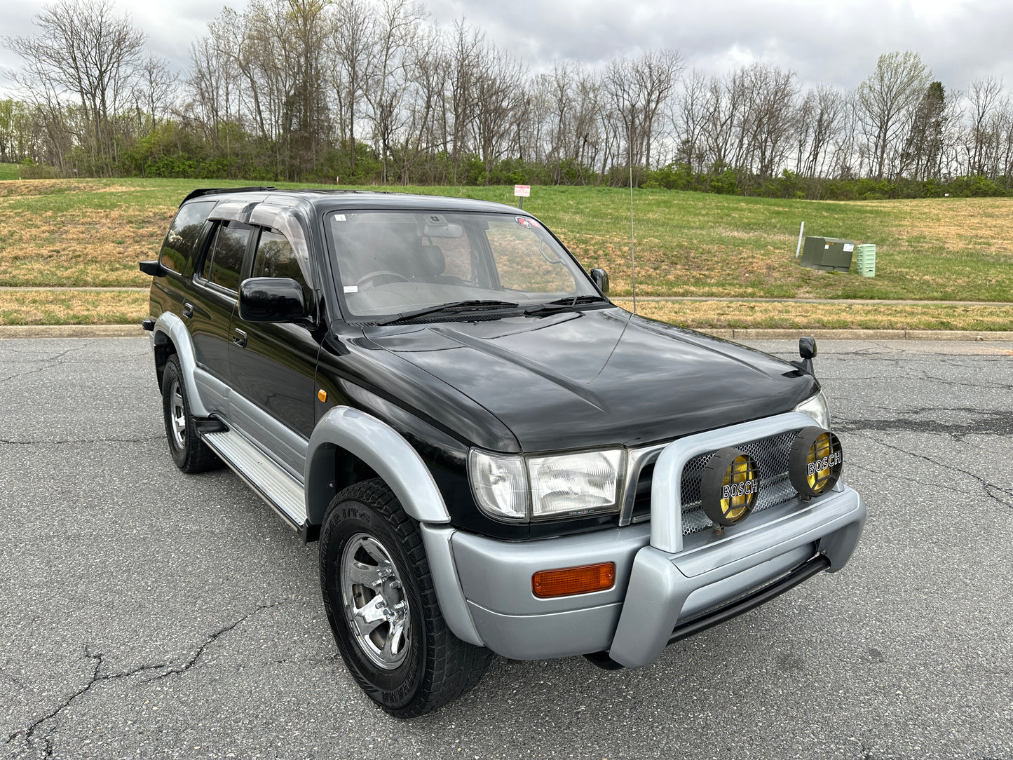 1997 Toyota Hilux Surf SSR-X Limited KZN185 — LOT#508