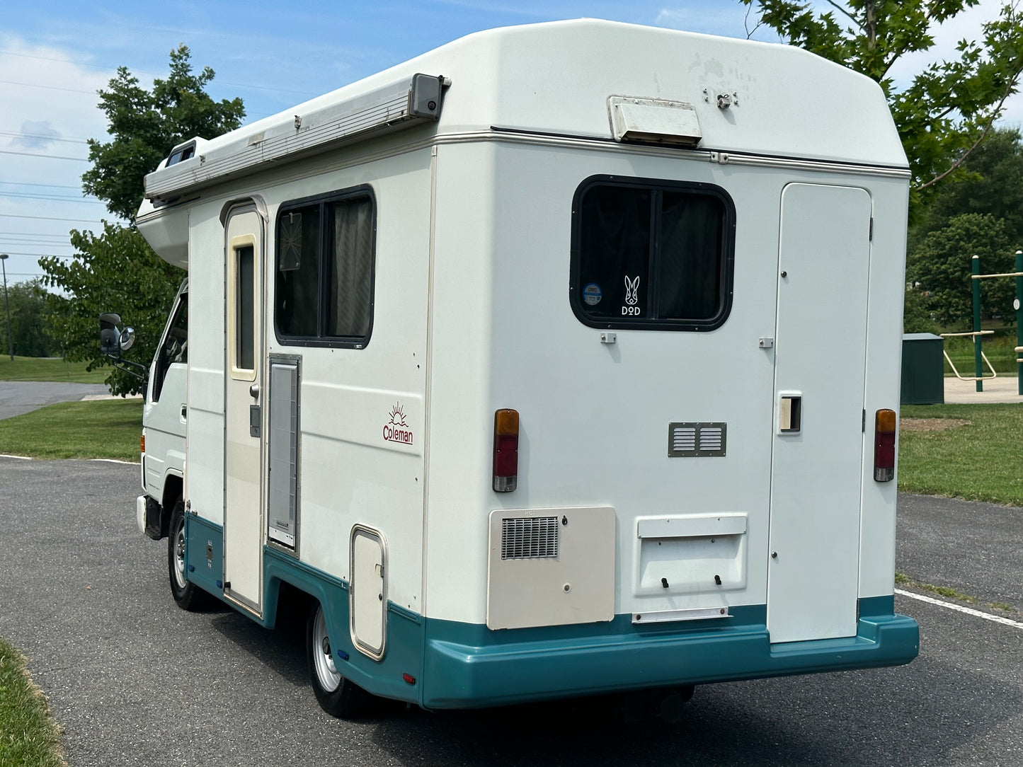 1993 TOYOTA HIACE LH85