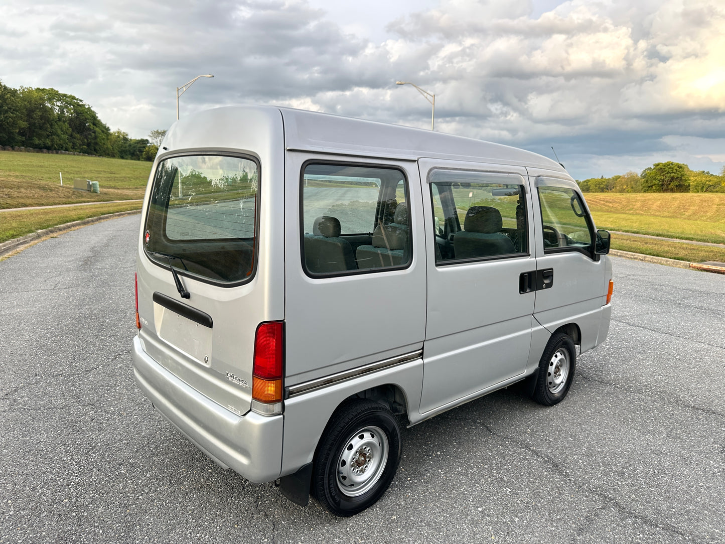 1999 SUBARU SAMBAR DIAS VAN 4WD - A/C - FUEL INJECTION — LOT#619
