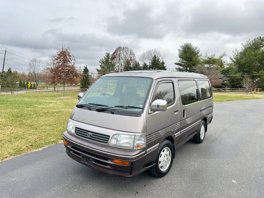 1994 TOYOTA HIACE SUPER CUSTOM LIVING SALOON EX KZH100