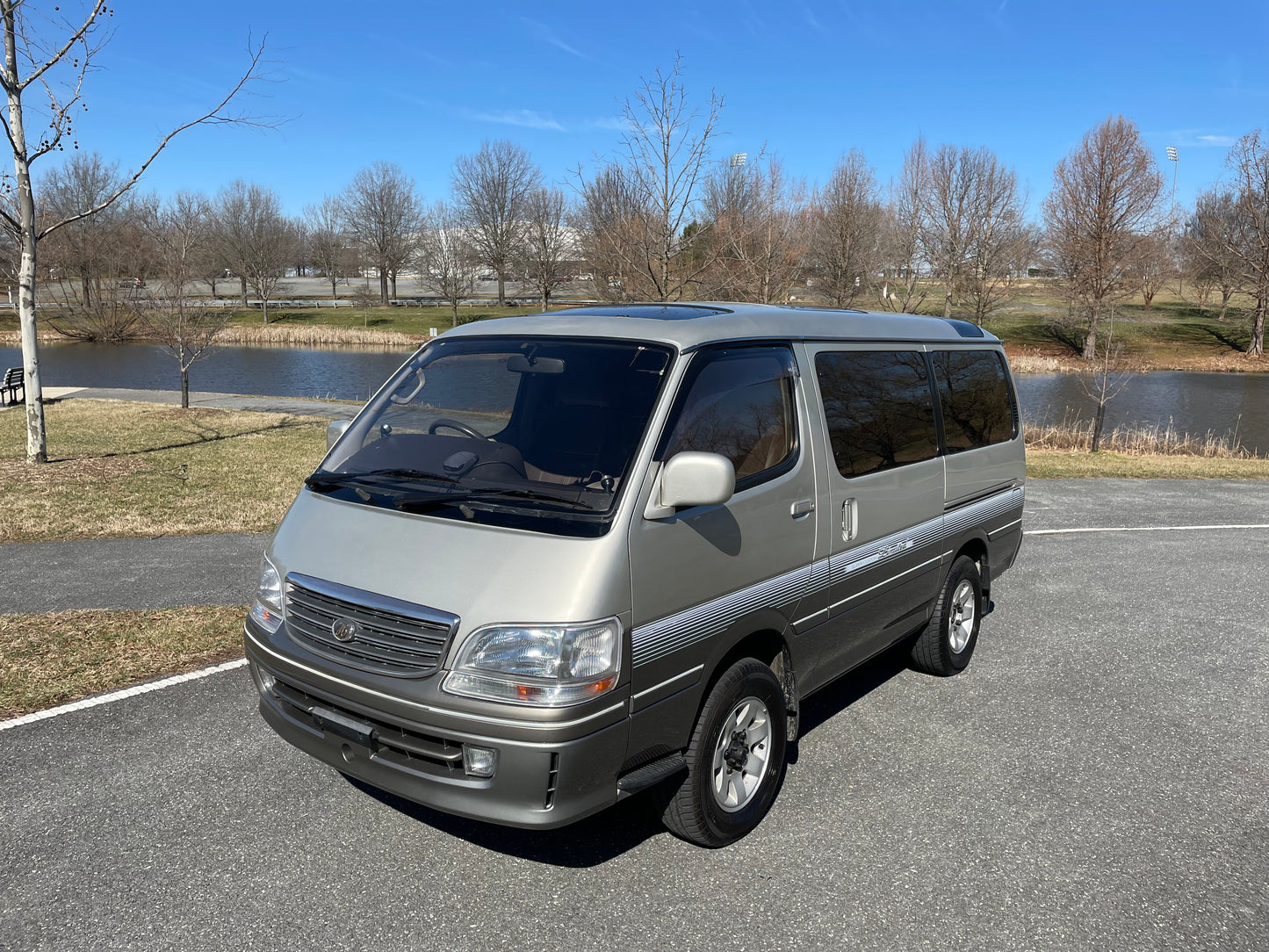 1997 TOYOTA HIACE SUPER CUSTOM LIMITED KZH106